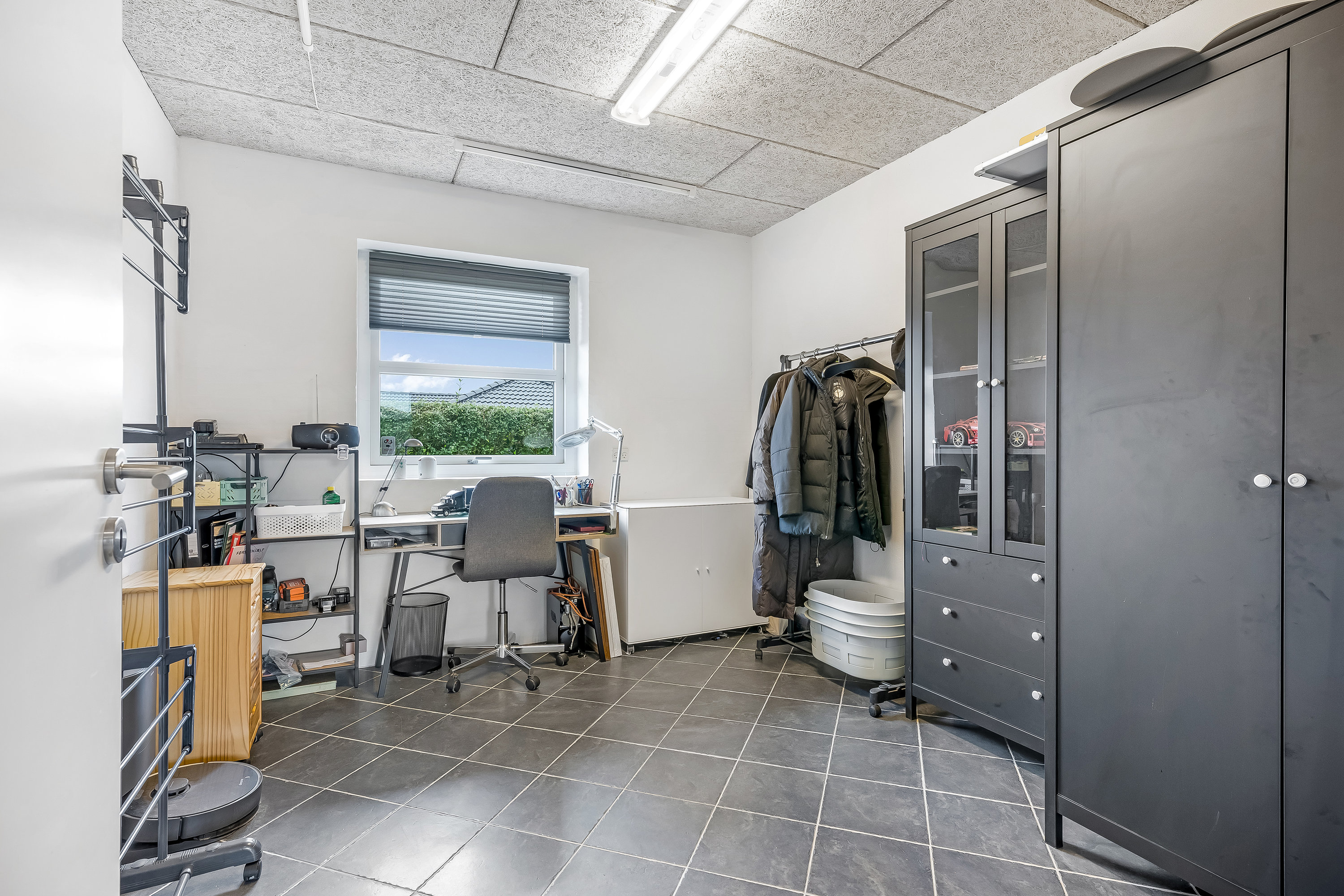 Fremhævet værelse billede i fuldskærmstilstand. Billede af Højgårdsparken 55, 7560 Hjerm