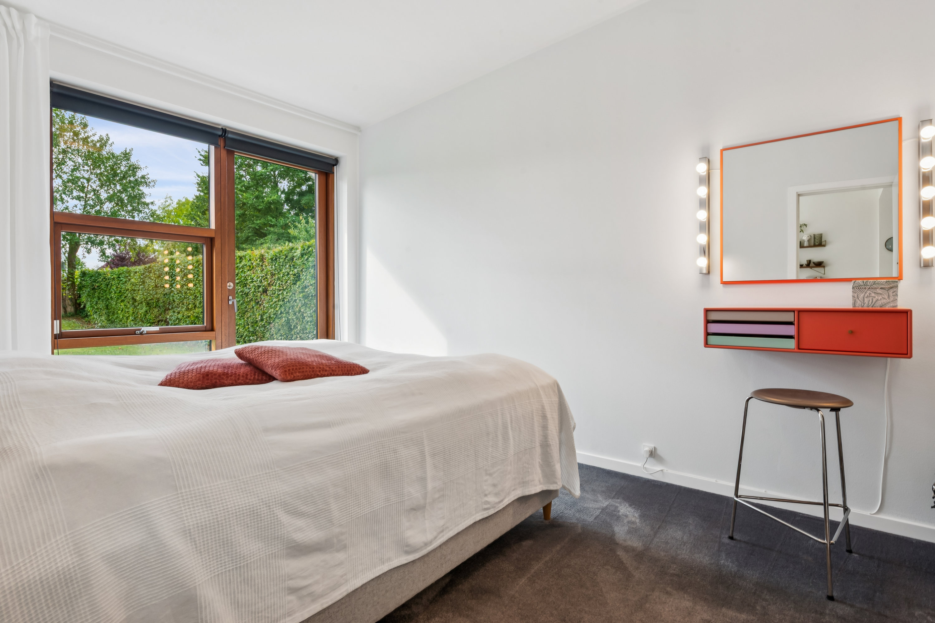 Fremhævet værelse billede i fuldskærmstilstand. Billede af Ahornvej 5, 2690 Karlslunde