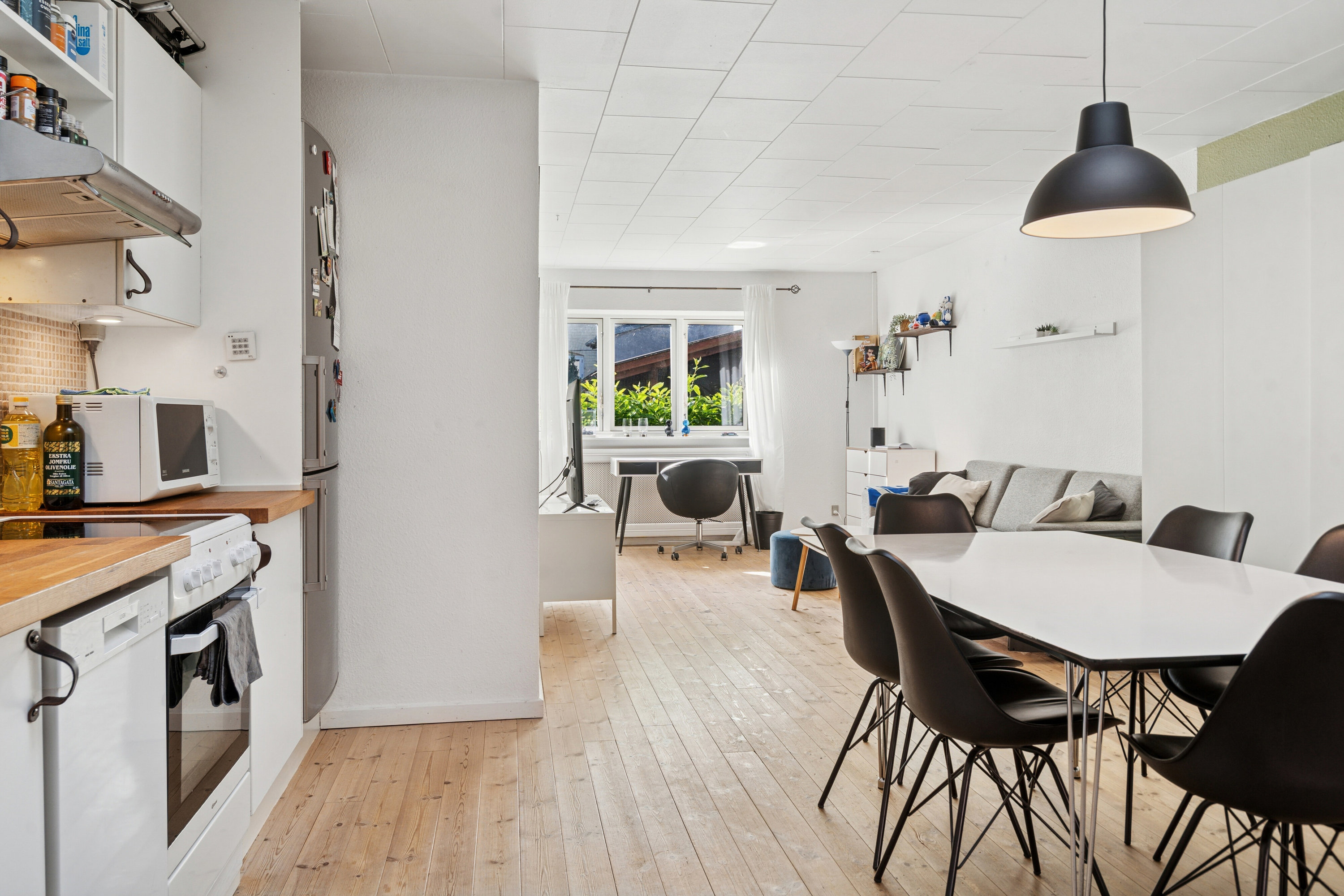 Fremhævet spisestue billede i fuldskærmstilstand. Billede af Nyborgvej 104B, st.. tv., 5000 Odense C