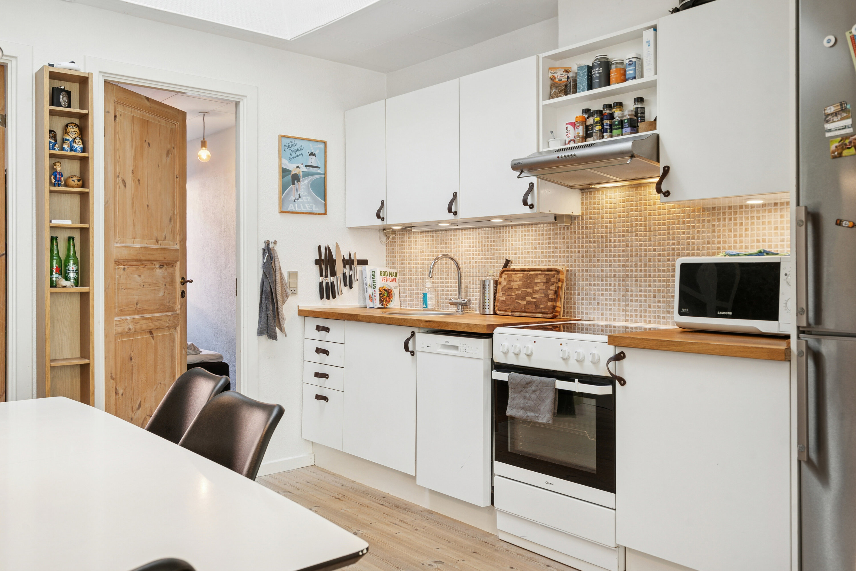 Miniaturebillede 1: køkken. Billede af Nyborgvej 104B, st.. tv., 5000 Odense C