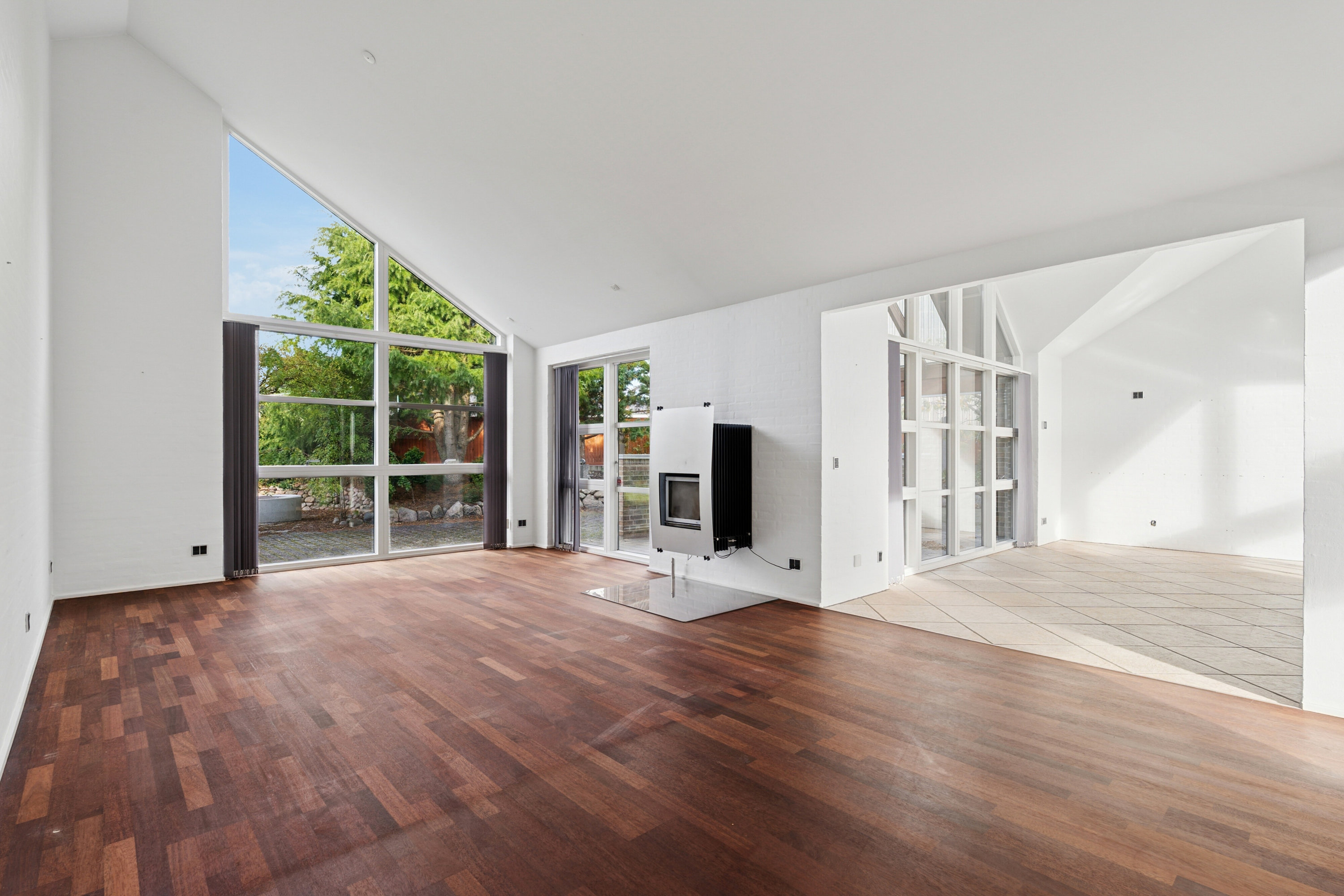 Fremhævet stue billede i fuldskærmstilstand. Billede af Ålykkevej 2A, Sejs-Svejbæk, 8600 Silkeborg