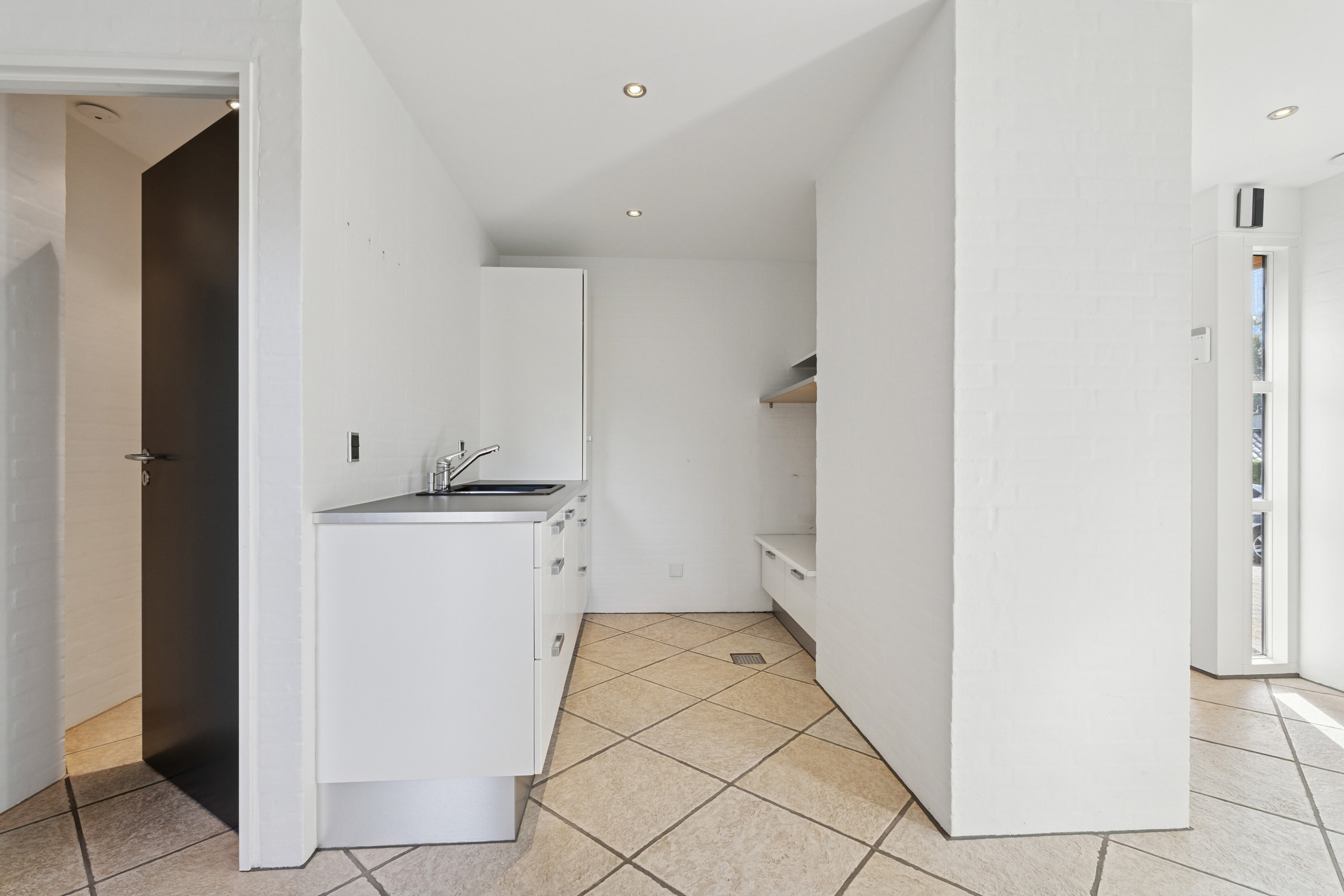 Fremhævet køkken billede i fuldskærmstilstand. Billede af Ålykkevej 2A, Sejs-Svejbæk, 8600 Silkeborg