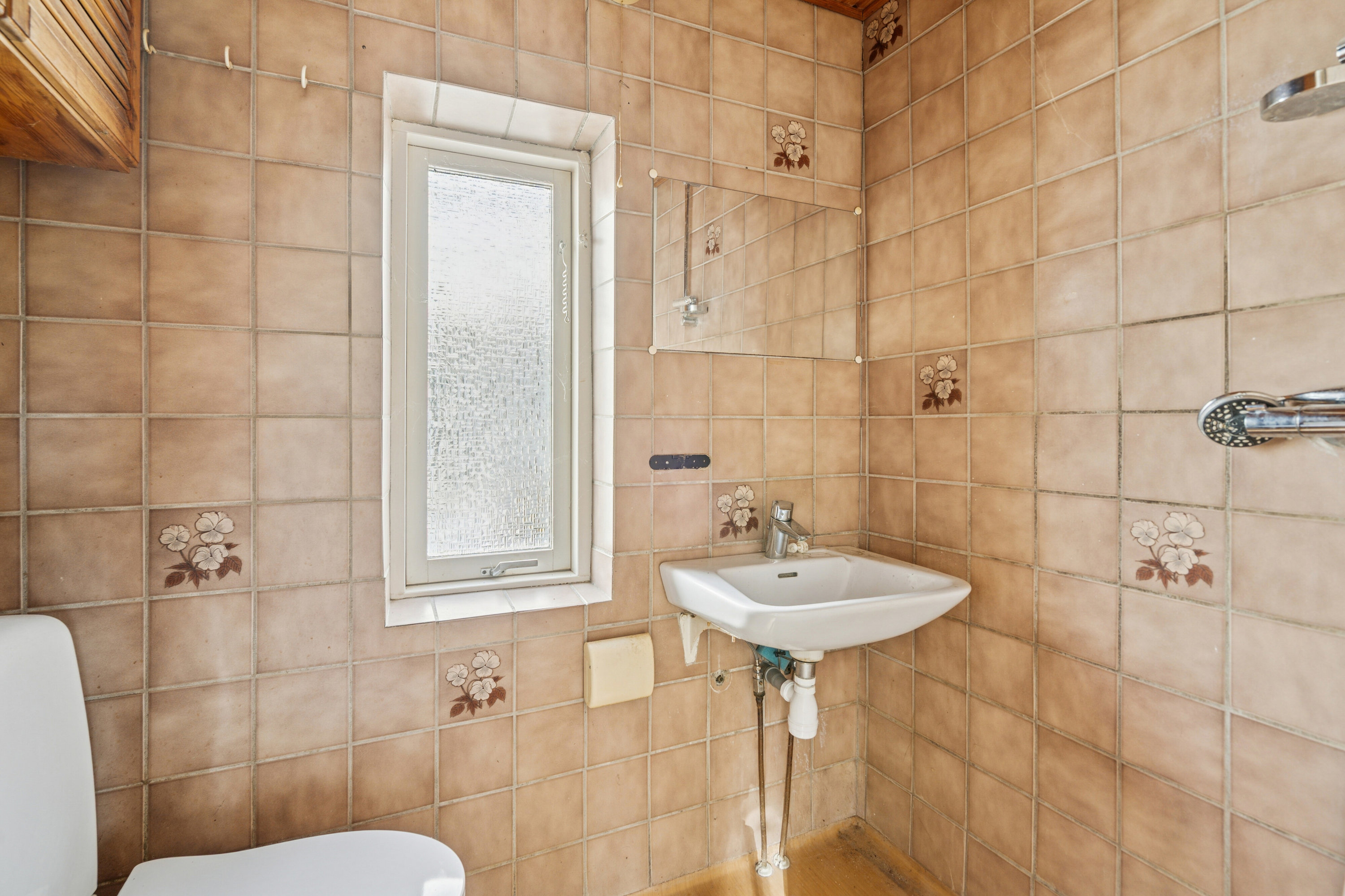 Fremhævet badeværelse billede i fuldskærmstilstand. Billede af Fraugdevej 77, Fraugde, 5220 Odense SØ