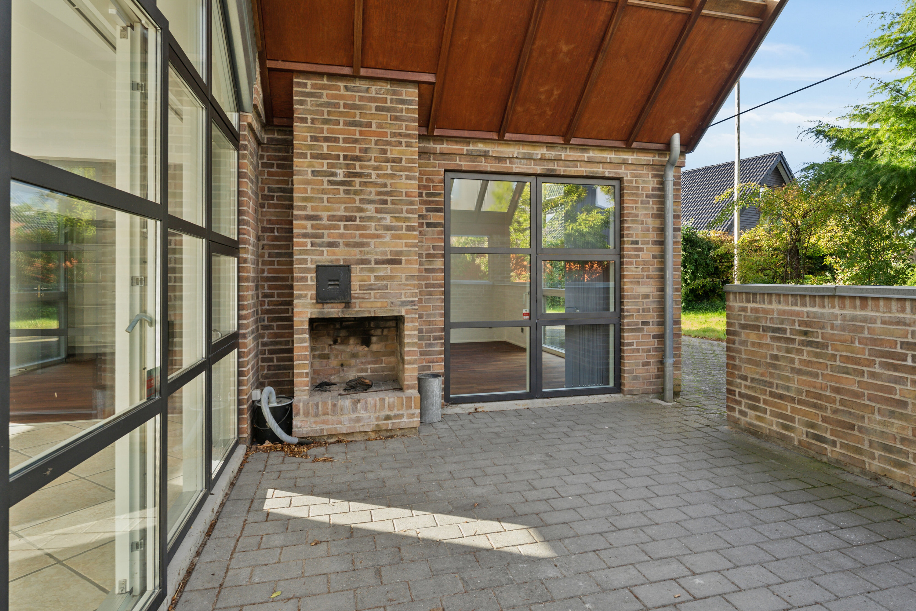 Fremhævet overdækket terrasse billede i fuldskærmstilstand. Billede af Ålykkevej 2A, Sejs-Svejbæk, 8600 Silkeborg