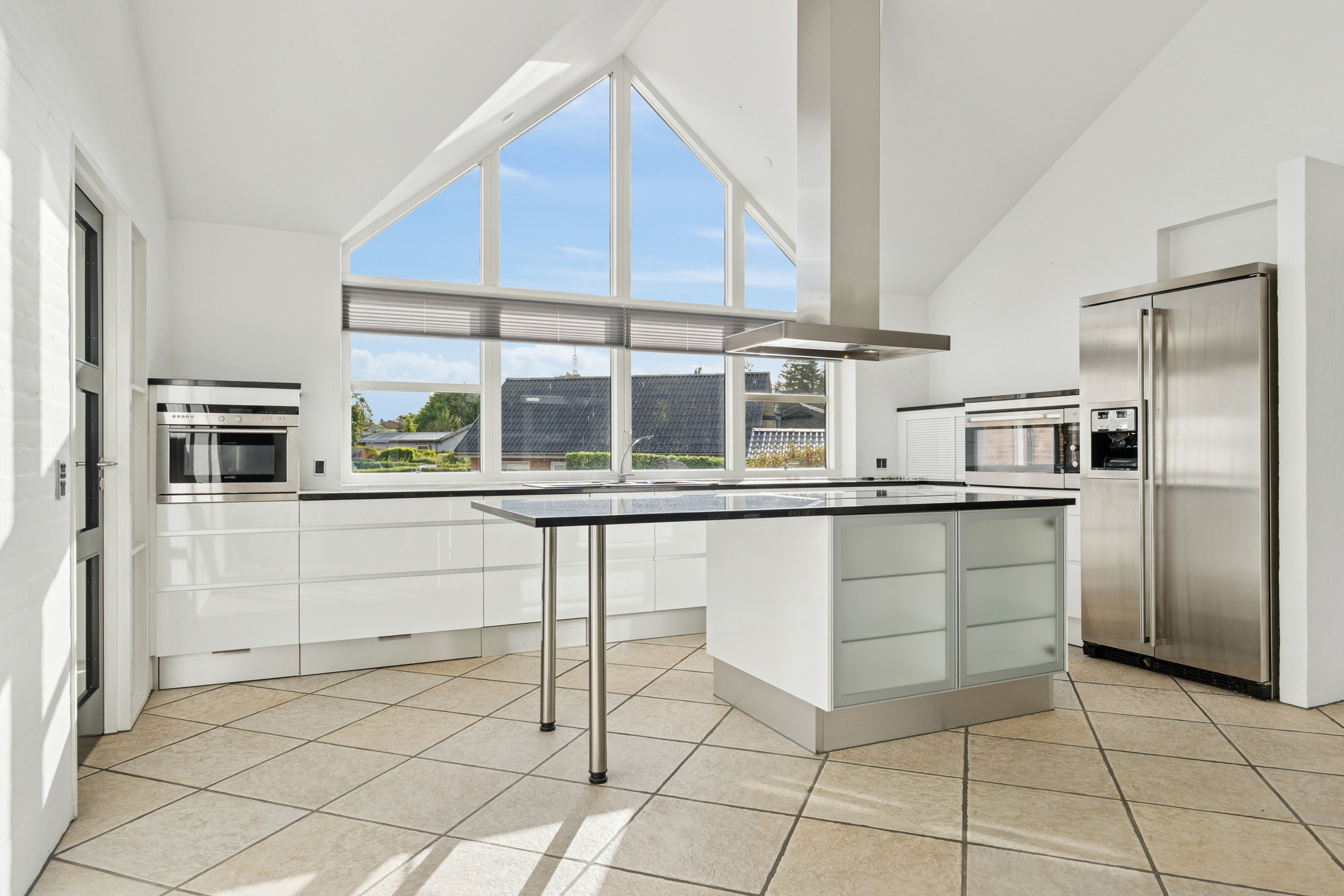 Fremhævet køkken billede i fuldskærmstilstand. Billede af Ålykkevej 2A, Sejs-Svejbæk, 8600 Silkeborg