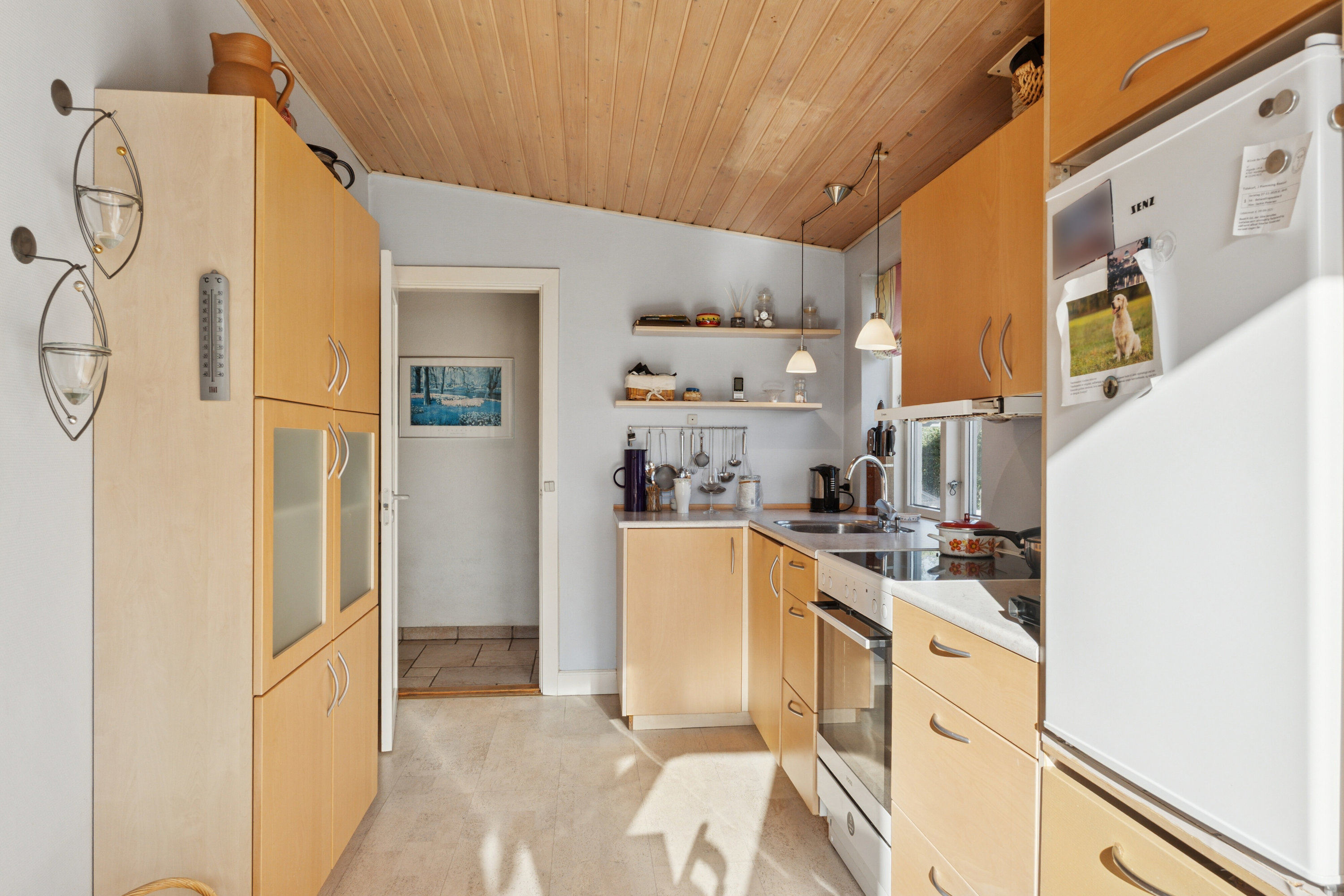 Fremhævet køkken billede i fuldskærmstilstand. Billede af Lindevej 28, 4760 Vordingborg