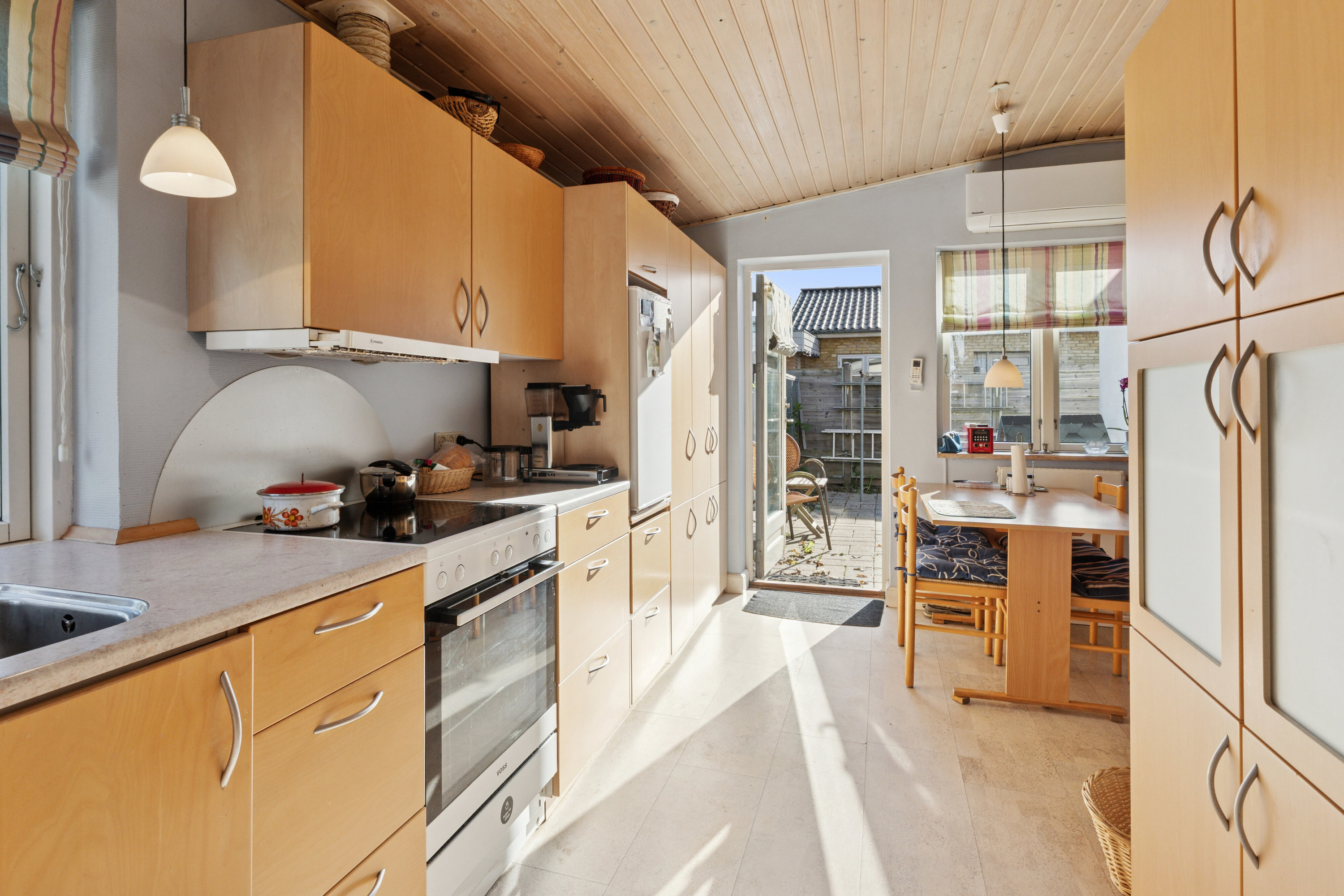 Fremhævet køkken billede i fuldskærmstilstand. Billede af Lindevej 28, 4760 Vordingborg