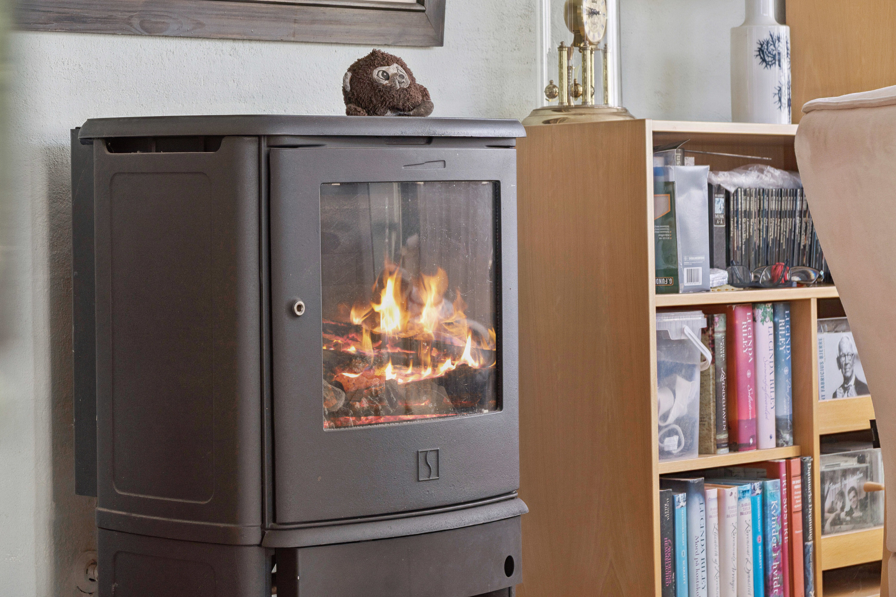 Fremhævet brændeovn billede i fuldskærmstilstand. Billede af Lindevej 28, 4760 Vordingborg