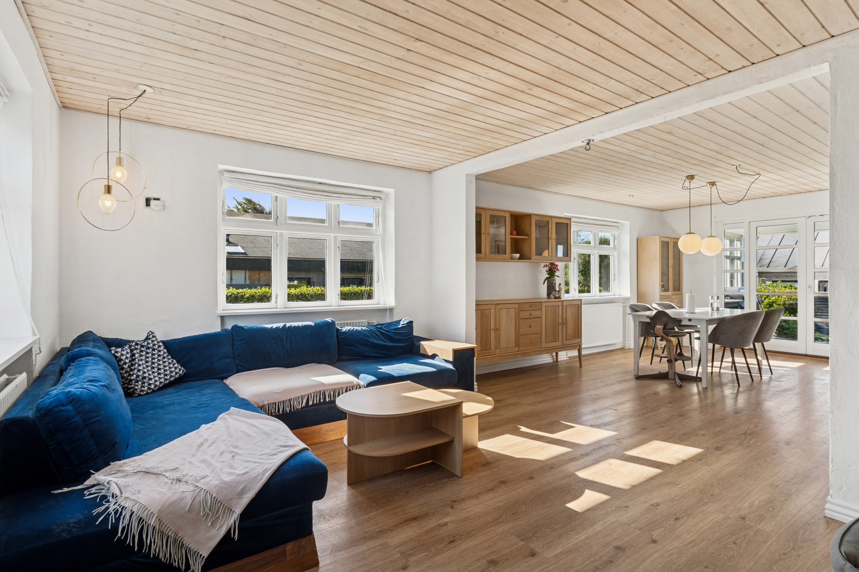 Fremhævet stue billede i fuldskærmstilstand. Billede af Skagensvej 185, 9800 Hjørring