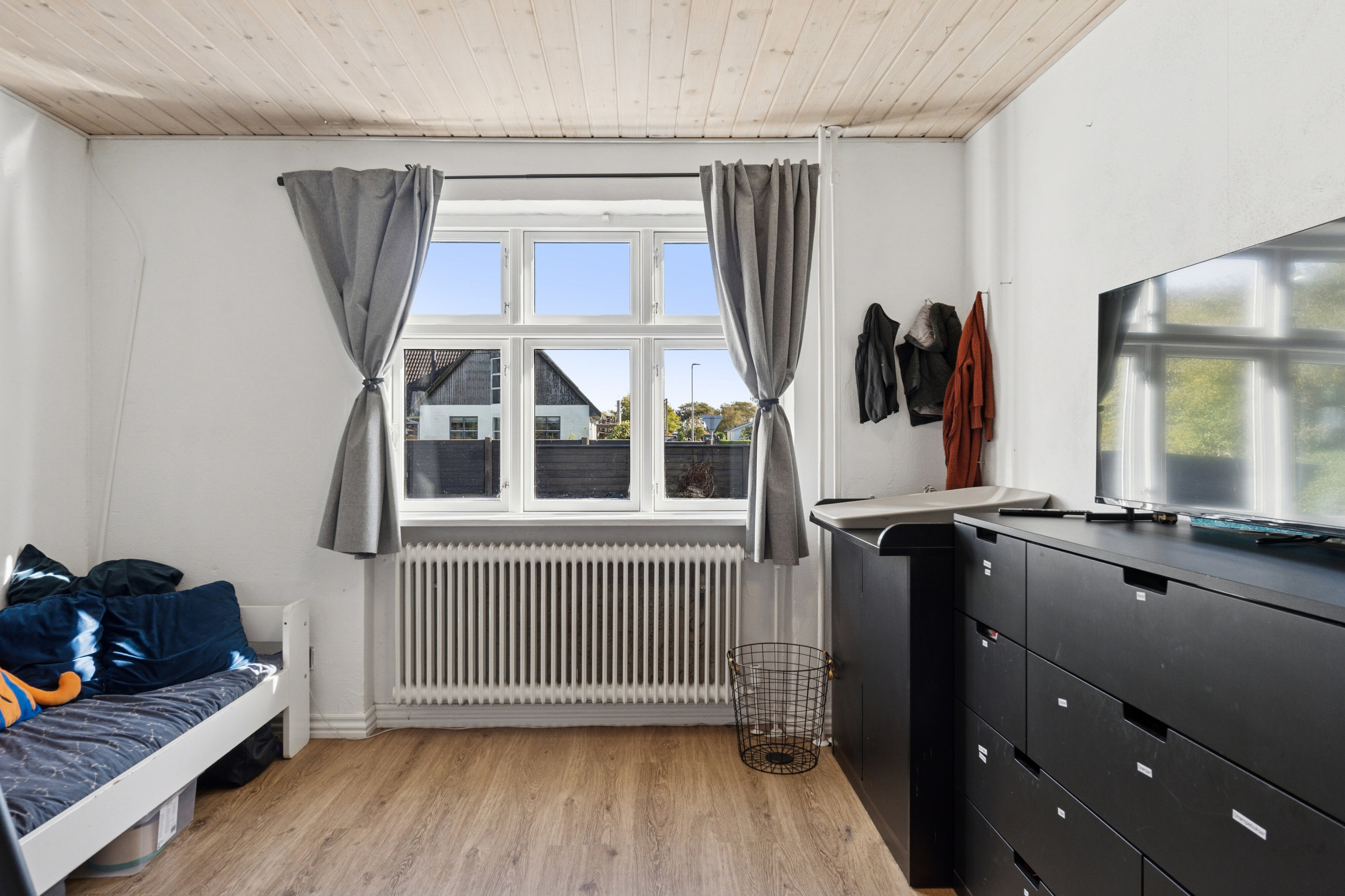 Fremhævet værelse billede i fuldskærmstilstand. Billede af Skagensvej 185, 9800 Hjørring