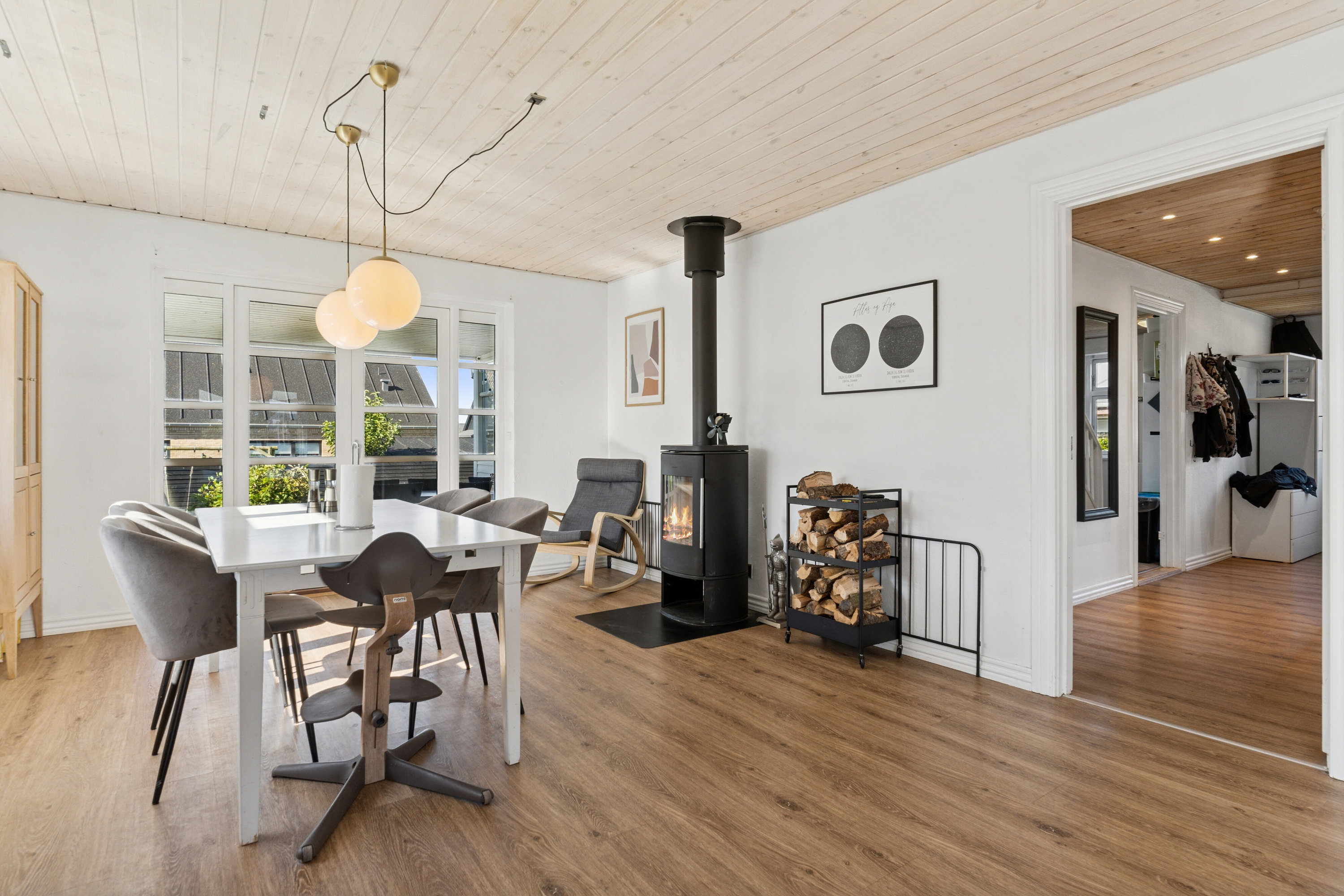 Fremhævet spisestue billede i fuldskærmstilstand. Billede af Skagensvej 185, 9800 Hjørring
