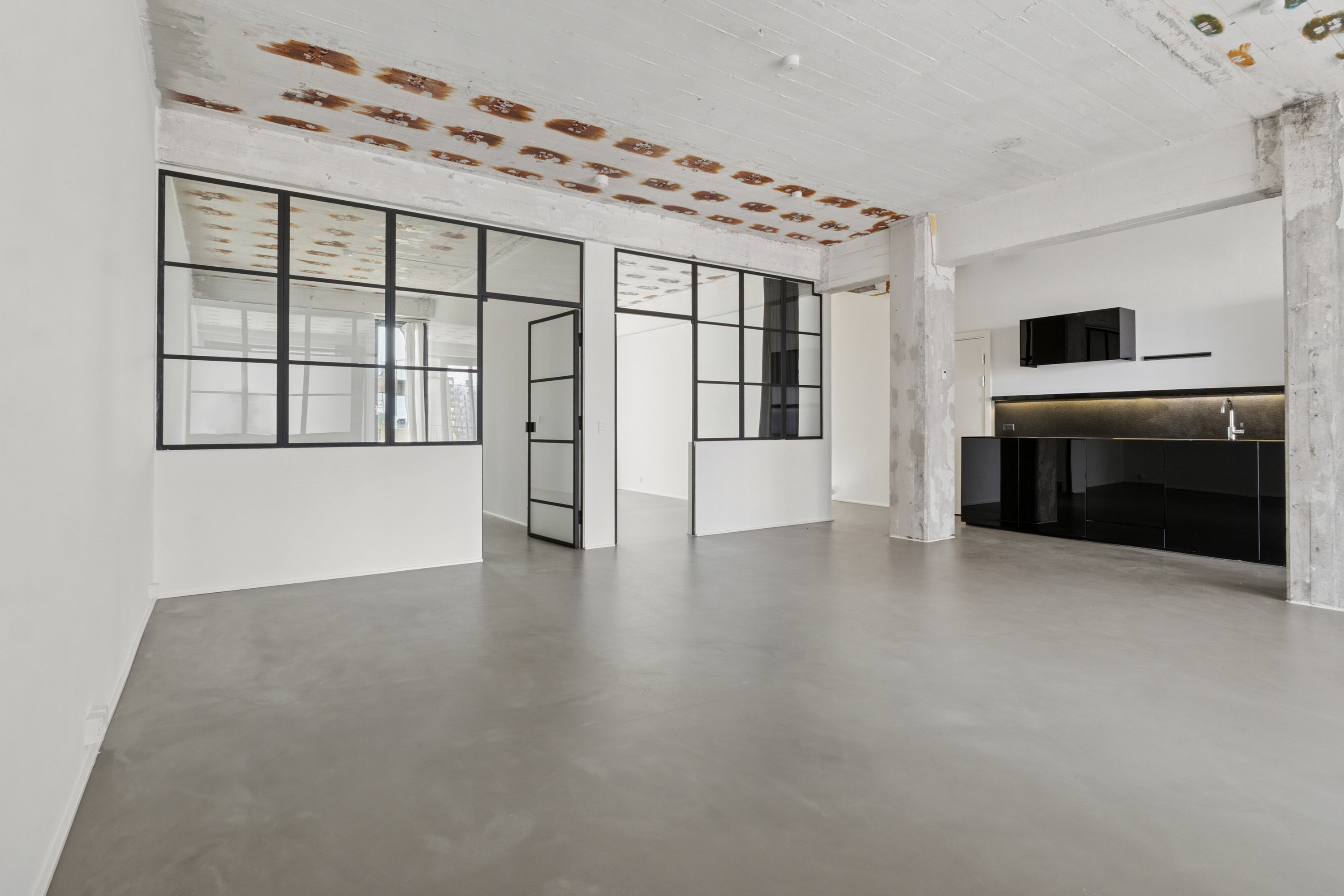 Fremhævet stue billede i fuldskærmstilstand. Billede af UDEN BOPÆLSPLIGT - Islands Brygge 79E, 2. tv., 2300 København S