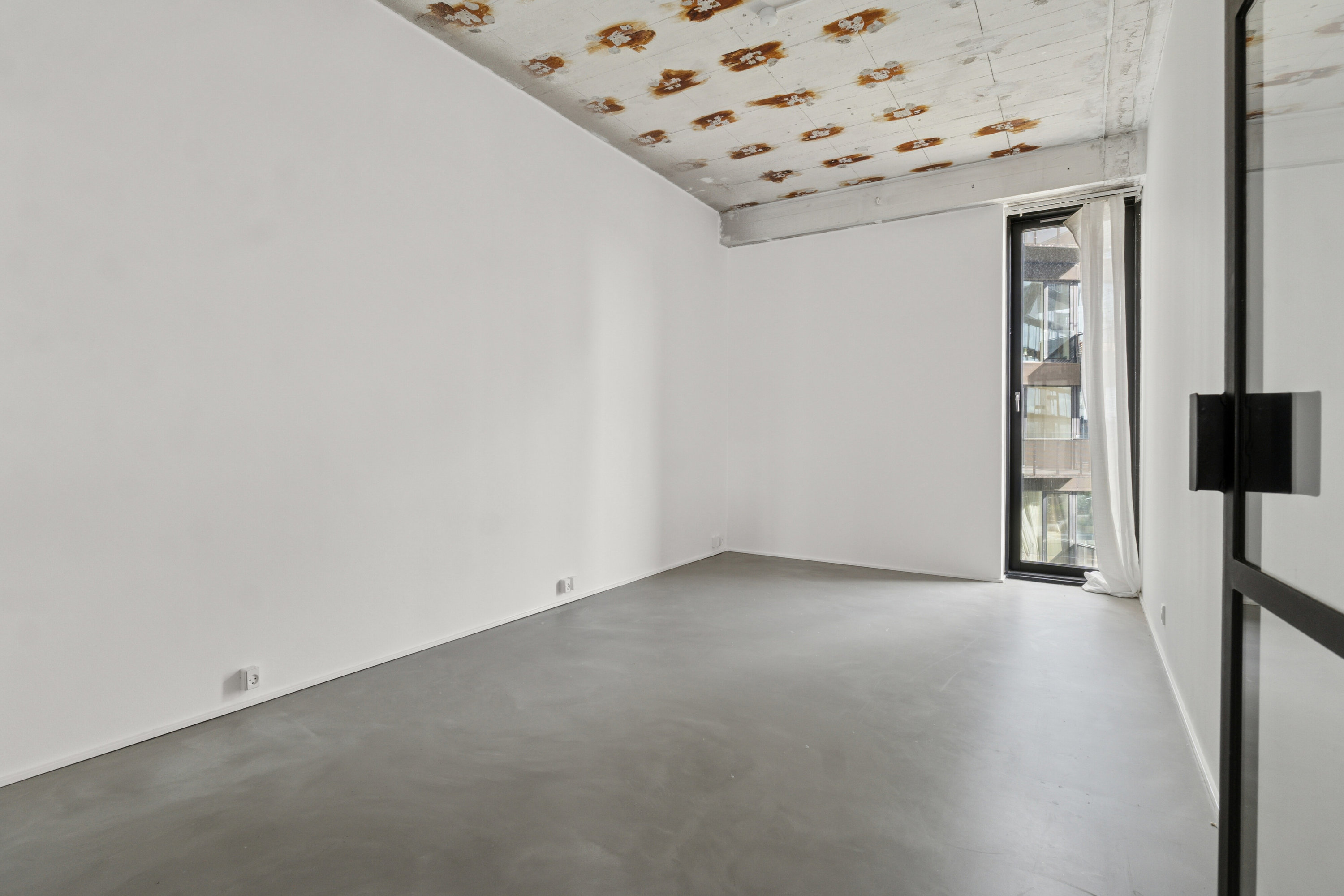 Fremhævet soveværelse billede i fuldskærmstilstand. Billede af UDEN BOPÆLSPLIGT - Islands Brygge 79E, 2. tv., 2300 København S