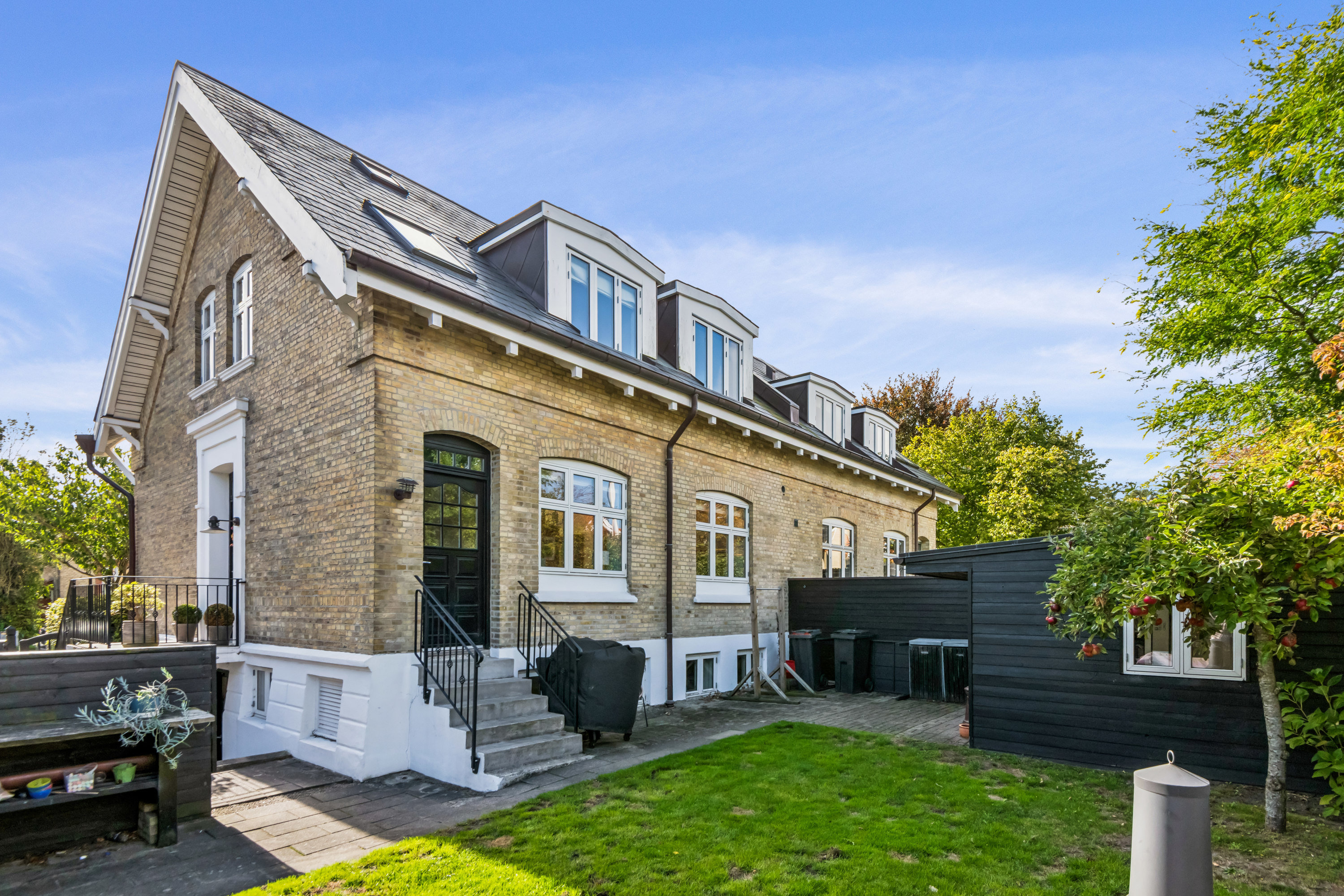 Miniaturebillede 1: ejendom 1. Billede af Klostermarken 20, 9000 Aalborg