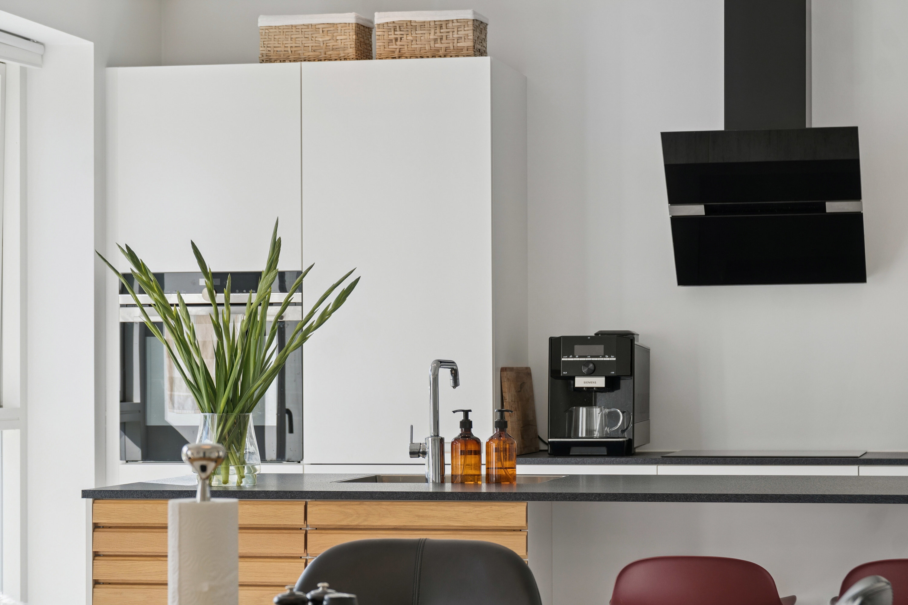 Fremhævet køkken billede i fuldskærmstilstand. Billede af Remmerslund Skovby 14, 8722 Hedensted