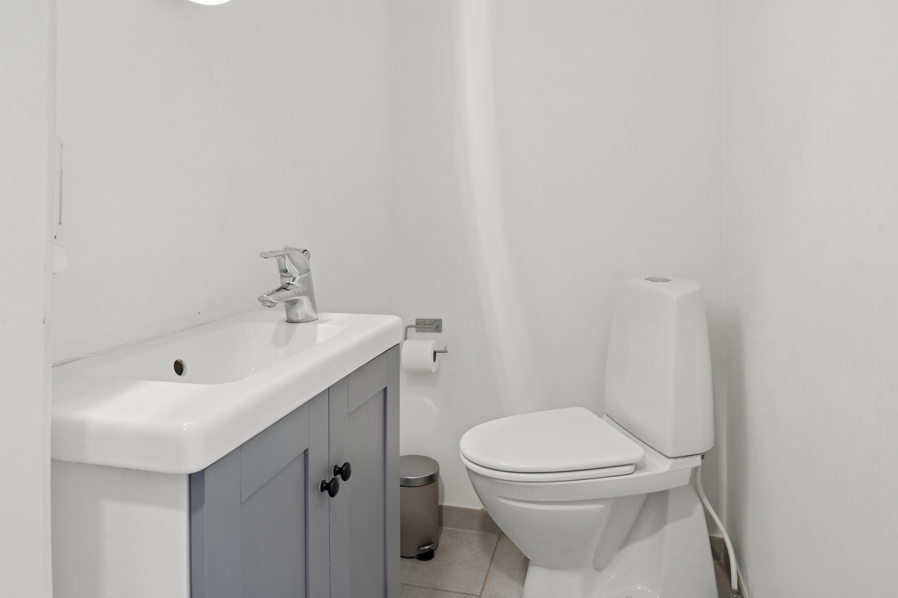 Fremhævet badeværelse billede i fuldskærmstilstand. Billede af Korup Åbakke 1, Korup, 5210 Odense NV