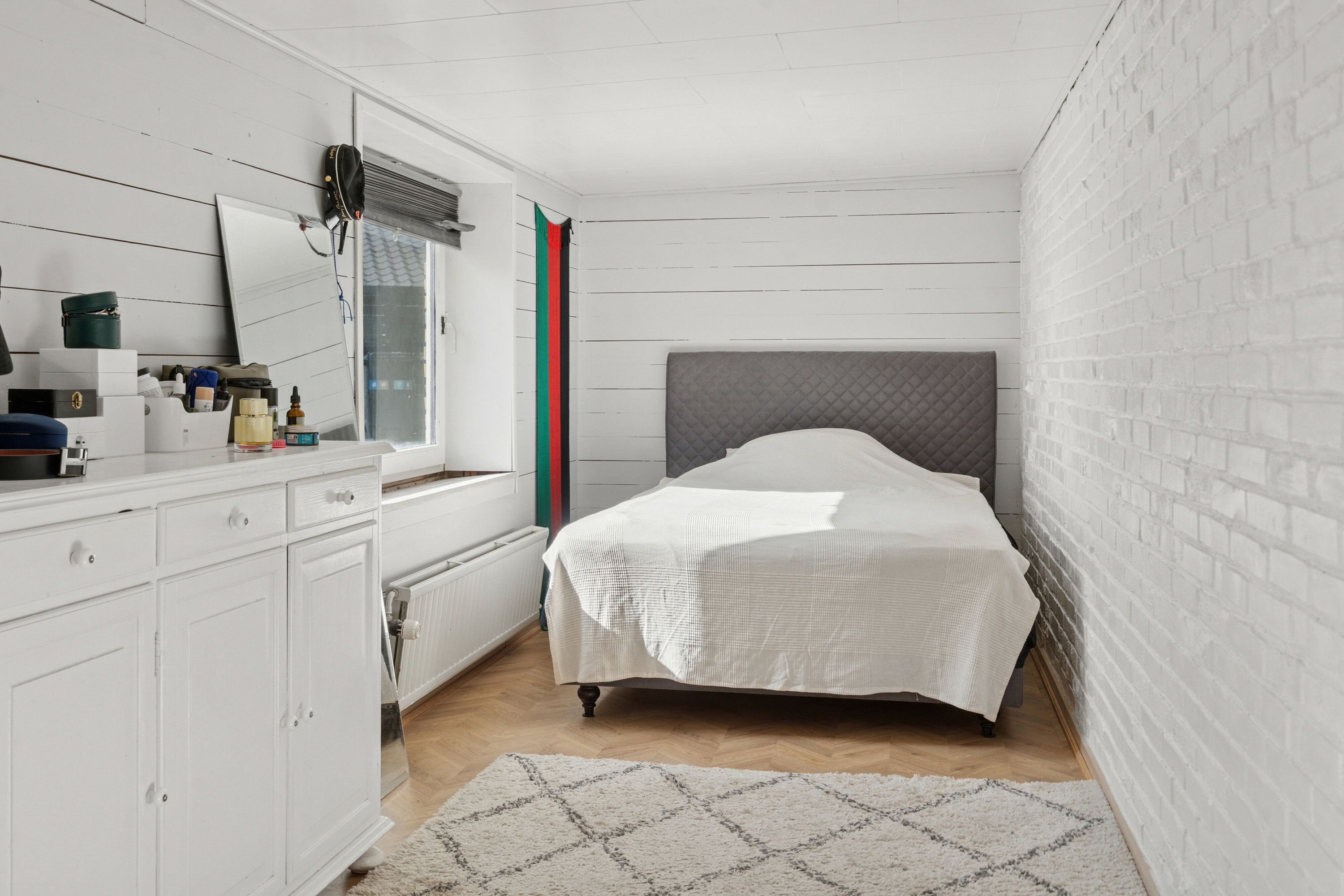 Fremhævet soveværelse billede i fuldskærmstilstand. Billede af Korup Åbakke 1, Korup, 5210 Odense NV