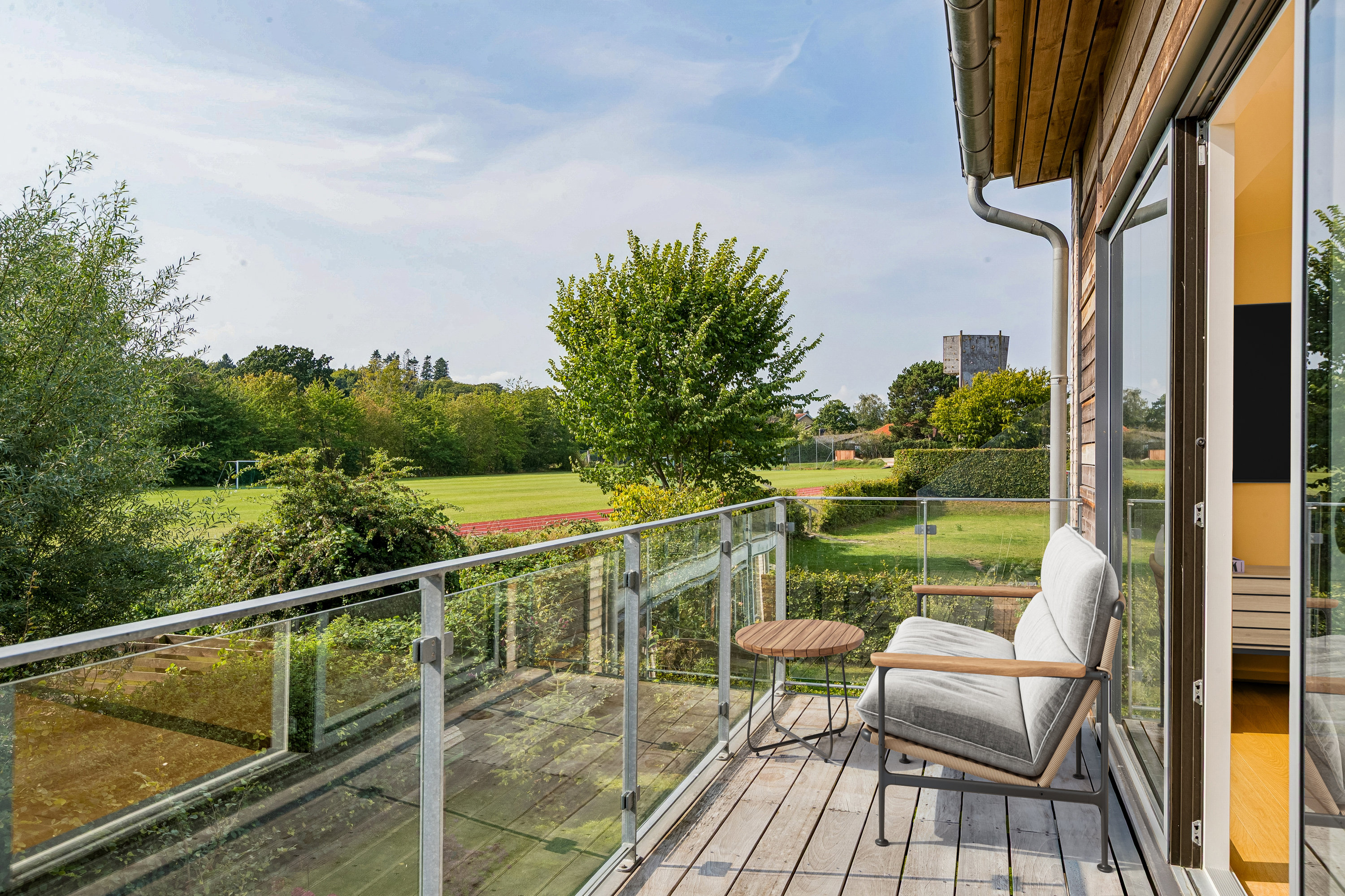 Miniaturebillede 1: terrasse. Billede af Teglværksbakken 11, 1., 3140 Ålsgårde