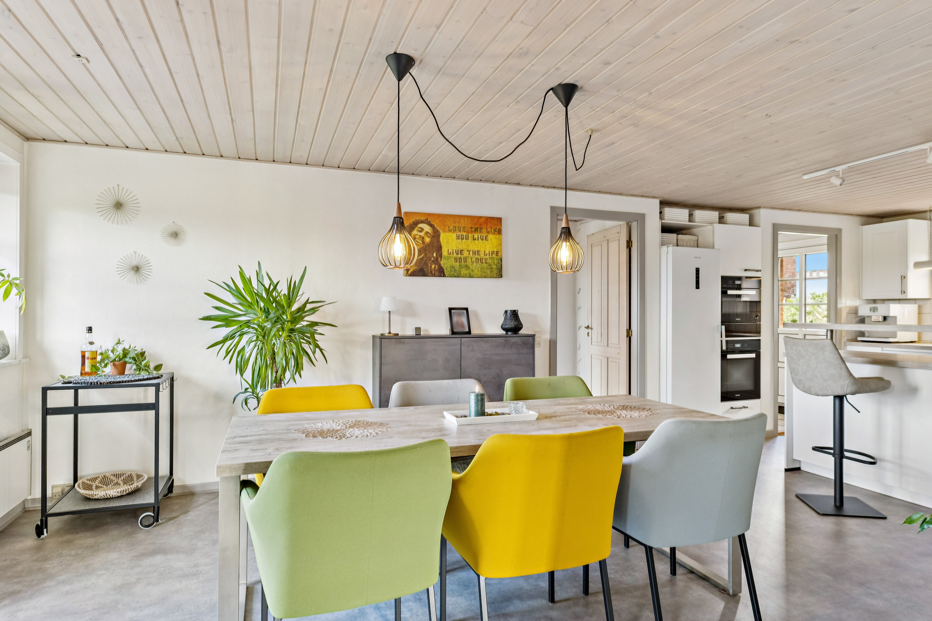 Fremhævet køkken alrum billede i fuldskærmstilstand. Billede af Koldingvej 85, Kalvslund, 6760 Ribe