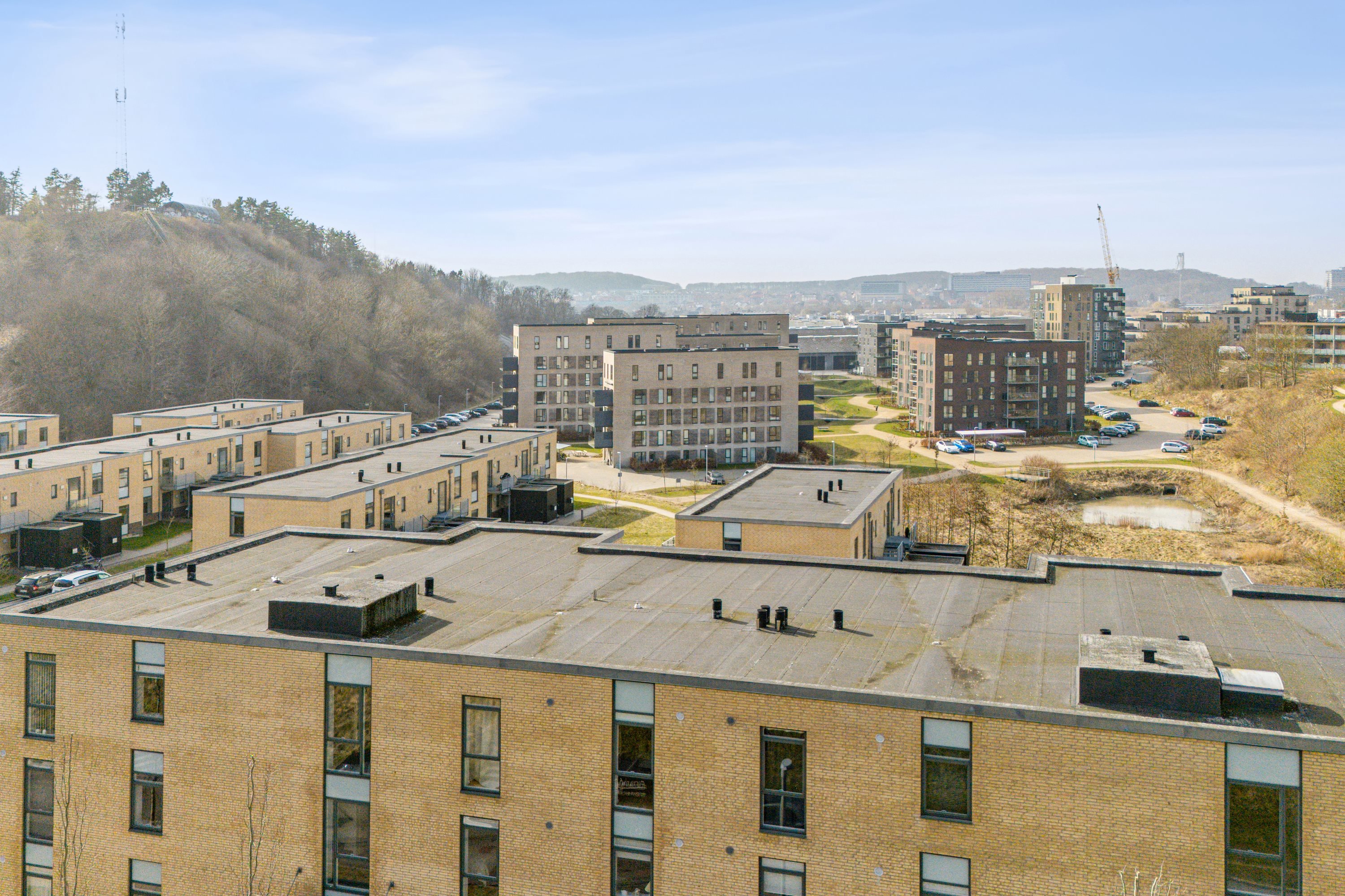 Fremhævet ejendommen billede i fuldskærmstilstand. Billede af Kridtsløjfen 21, 1. 2., 9000 Aalborg