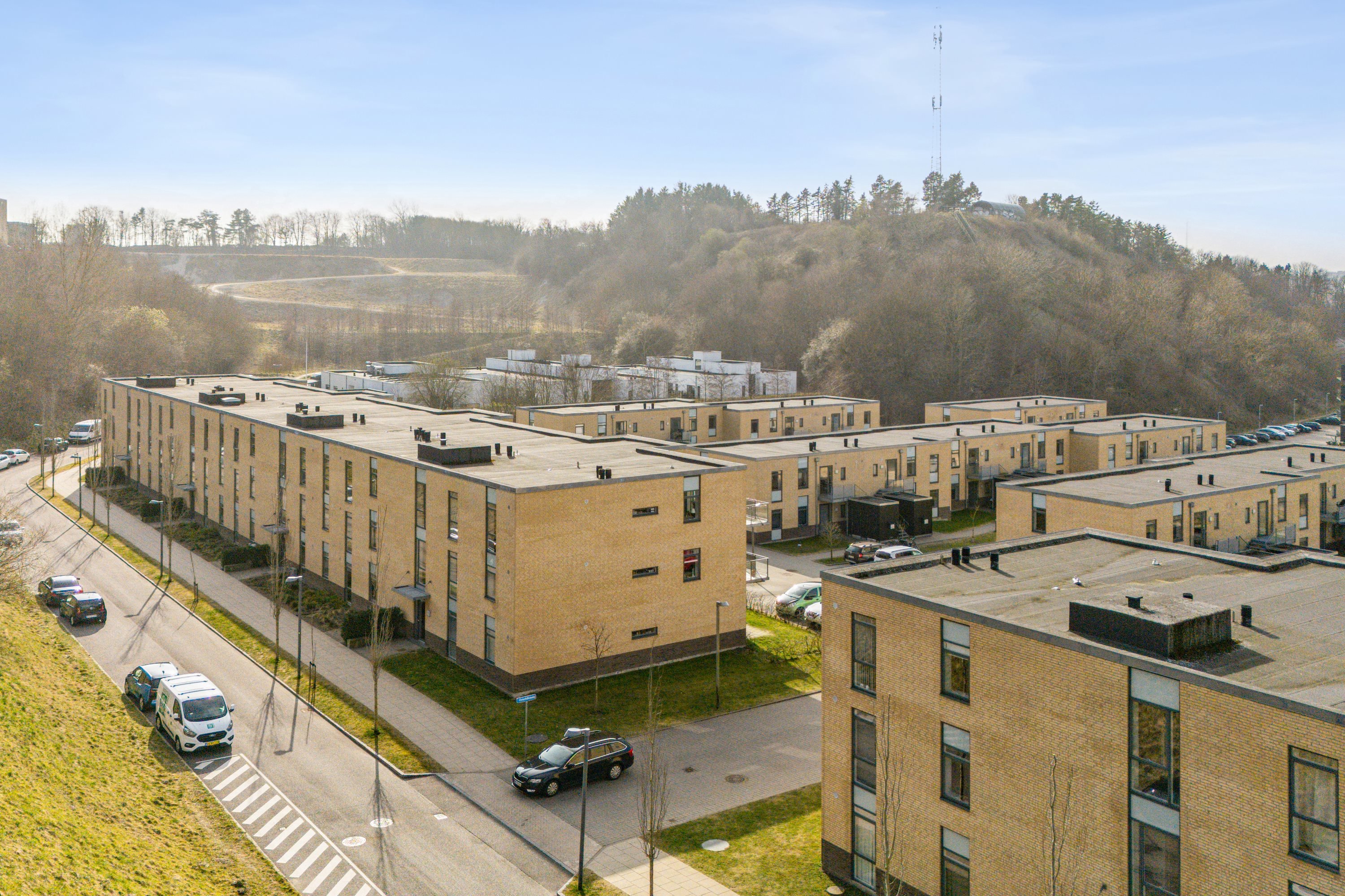 Fremhævet andet billede i fuldskærmstilstand. Billede af Kridtsløjfen 21, 1. 2., 9000 Aalborg