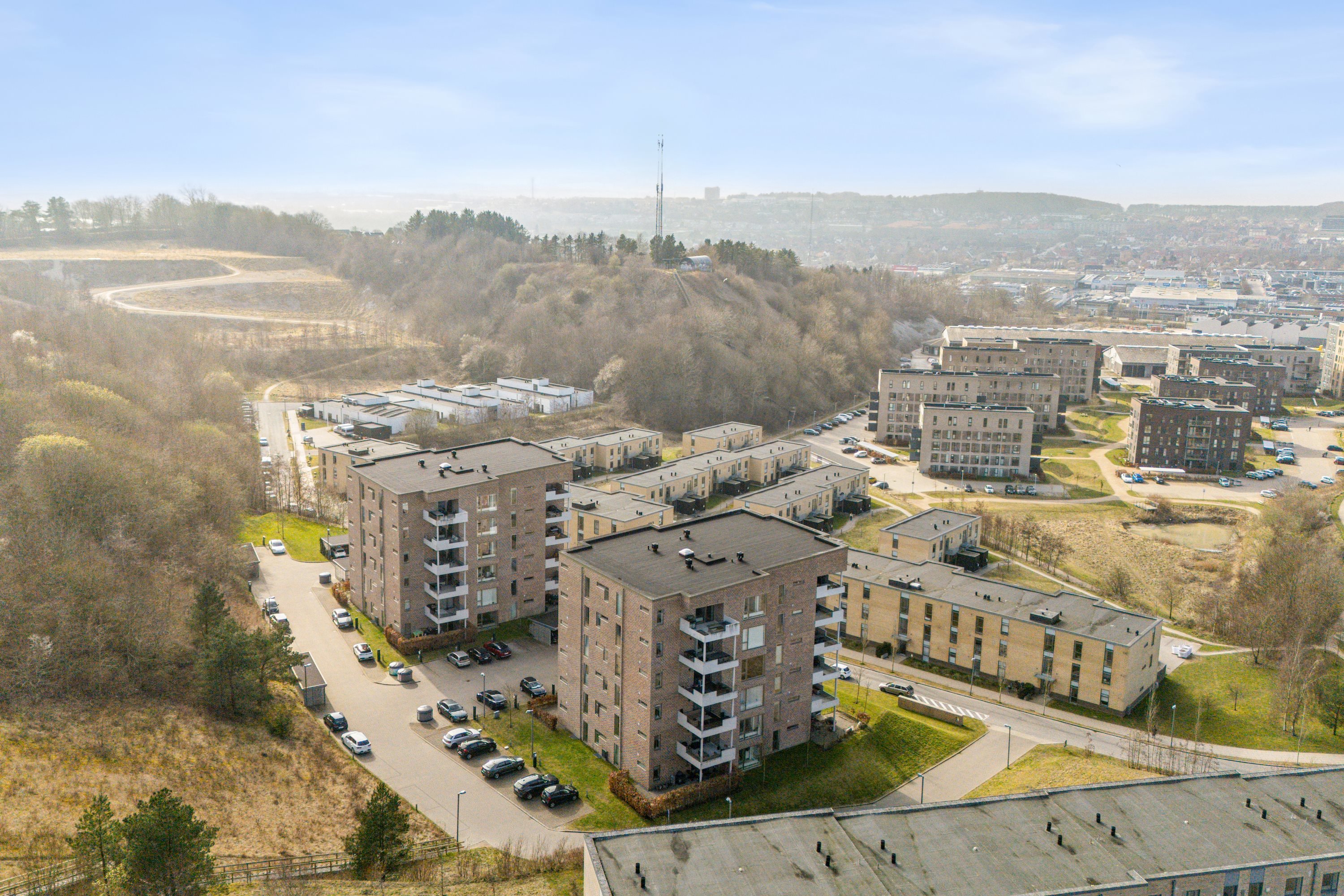 Fremhævet ejendommen billede i fuldskærmstilstand. Billede af Kridtsløjfen 21, 1. 2., 9000 Aalborg