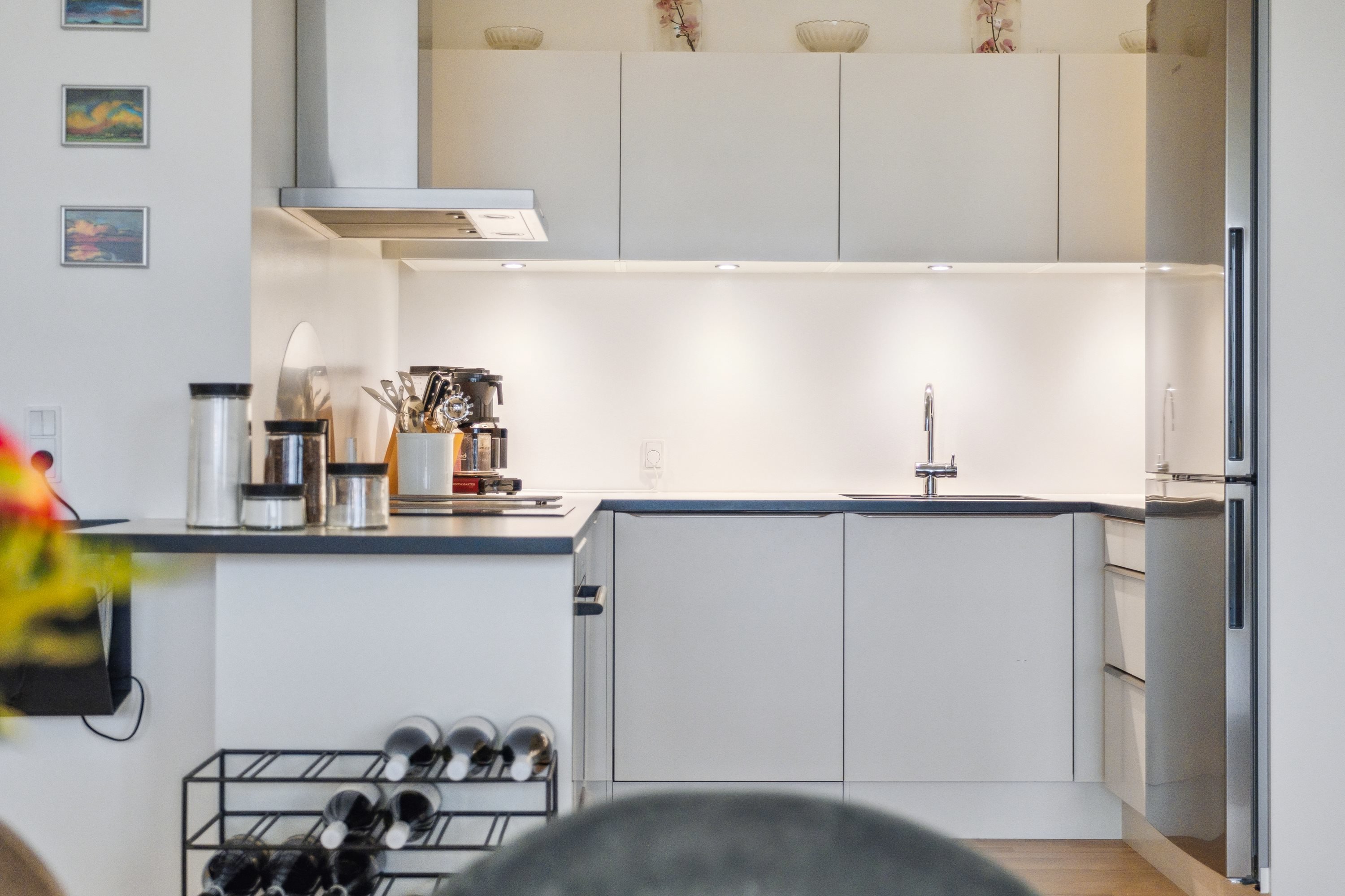 Fremhævet køkken-alrum billede i fuldskærmstilstand. Billede af Kridtsløjfen 21, 1. 2., 9000 Aalborg