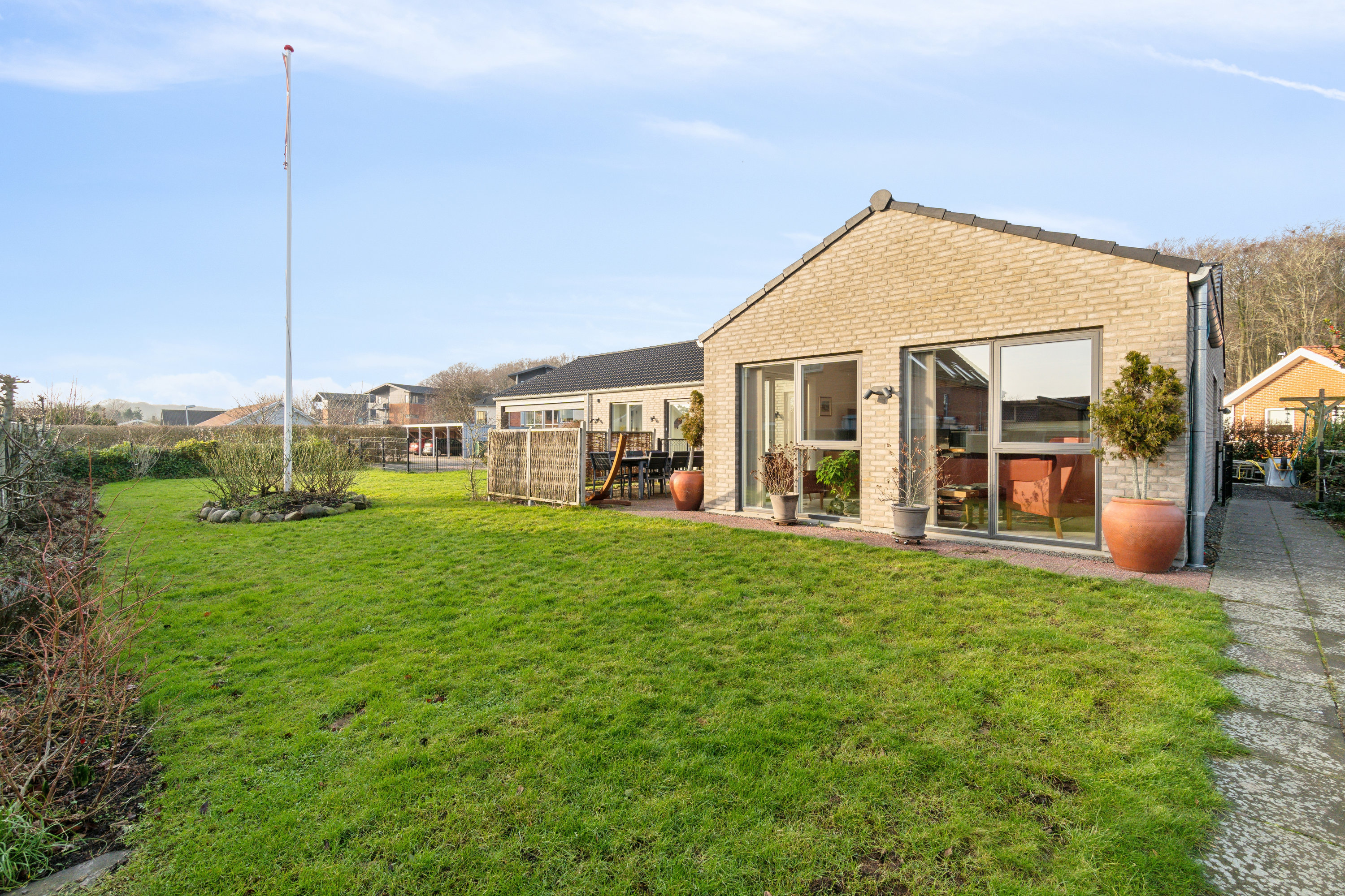 Fremhævet  billede i fuldskærmstilstand. Billede af Vestergade 43, Hou, 8300 Odder