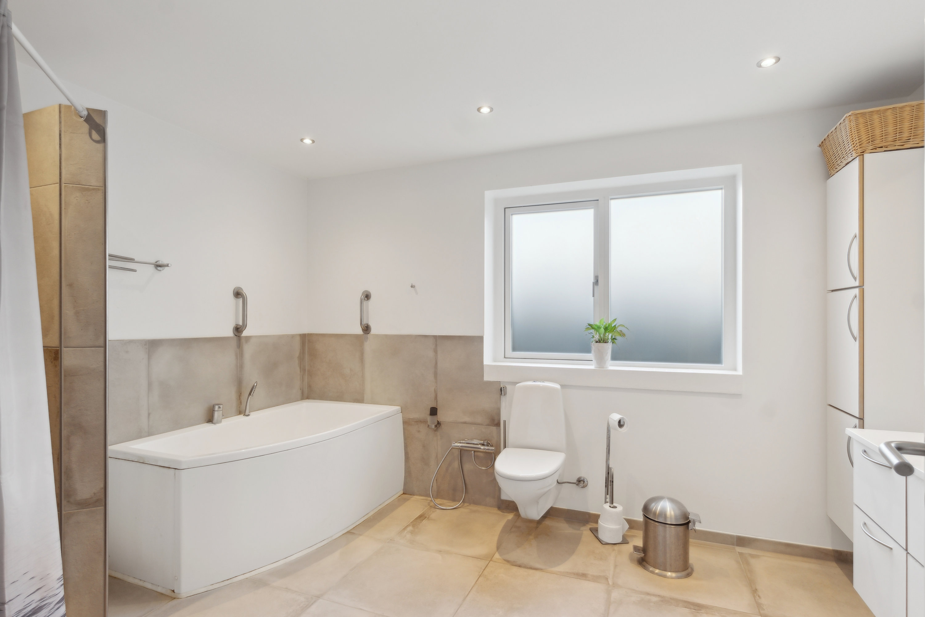 Fremhævet  billede i fuldskærmstilstand. Billede af Vestergade 43, Hou, 8300 Odder