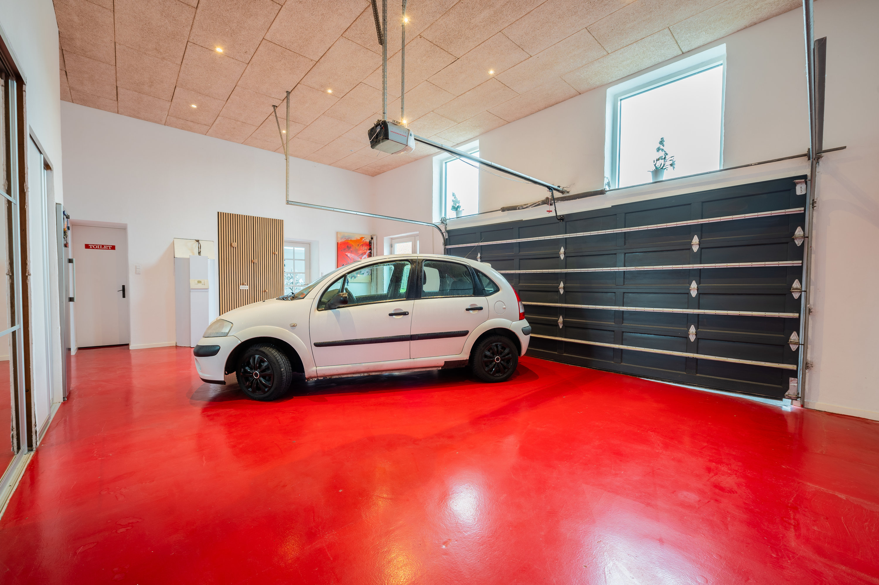 Fremhævet garage billede i fuldskærmstilstand. Billede af Lysbrogade 12, 8600 Silkeborg