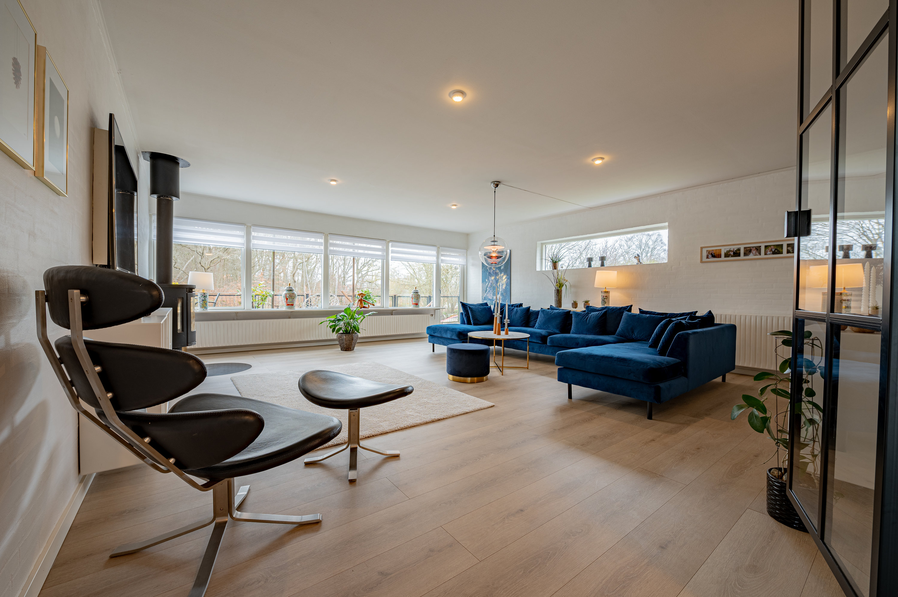 Fremhævet stue billede i fuldskærmstilstand. Billede af Lysbrogade 12, 8600 Silkeborg