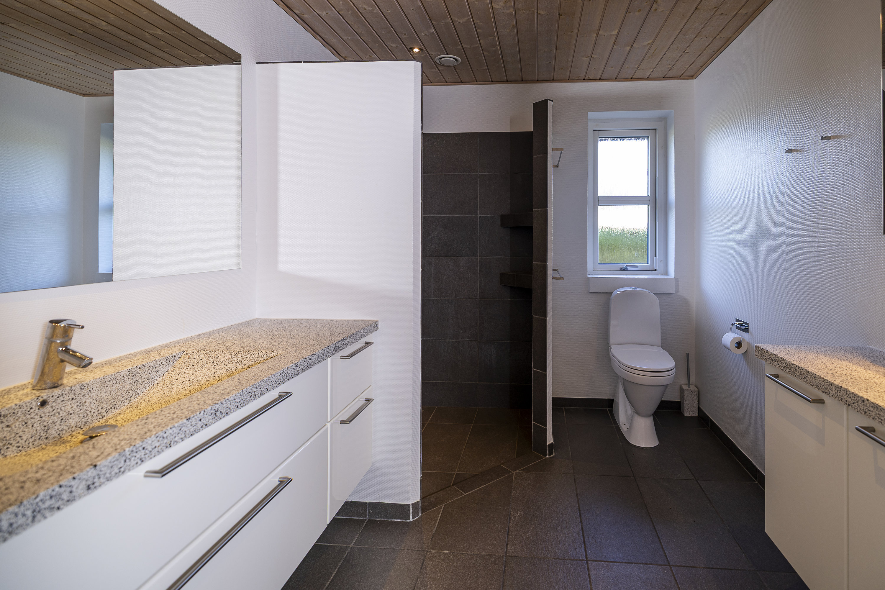 Fremhævet  billede i fuldskærmstilstand. Billede af Fægteborgbakken 15, 8831 Løgstrup