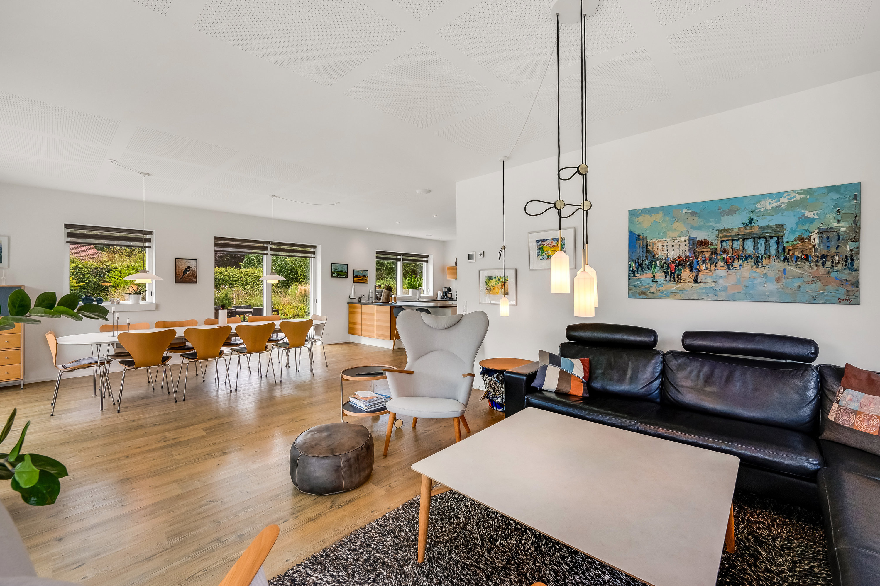 Fremhævet stue billede i fuldskærmstilstand. Billede af Midtengvej 3, Ll Emmerske, 6270 Tønder