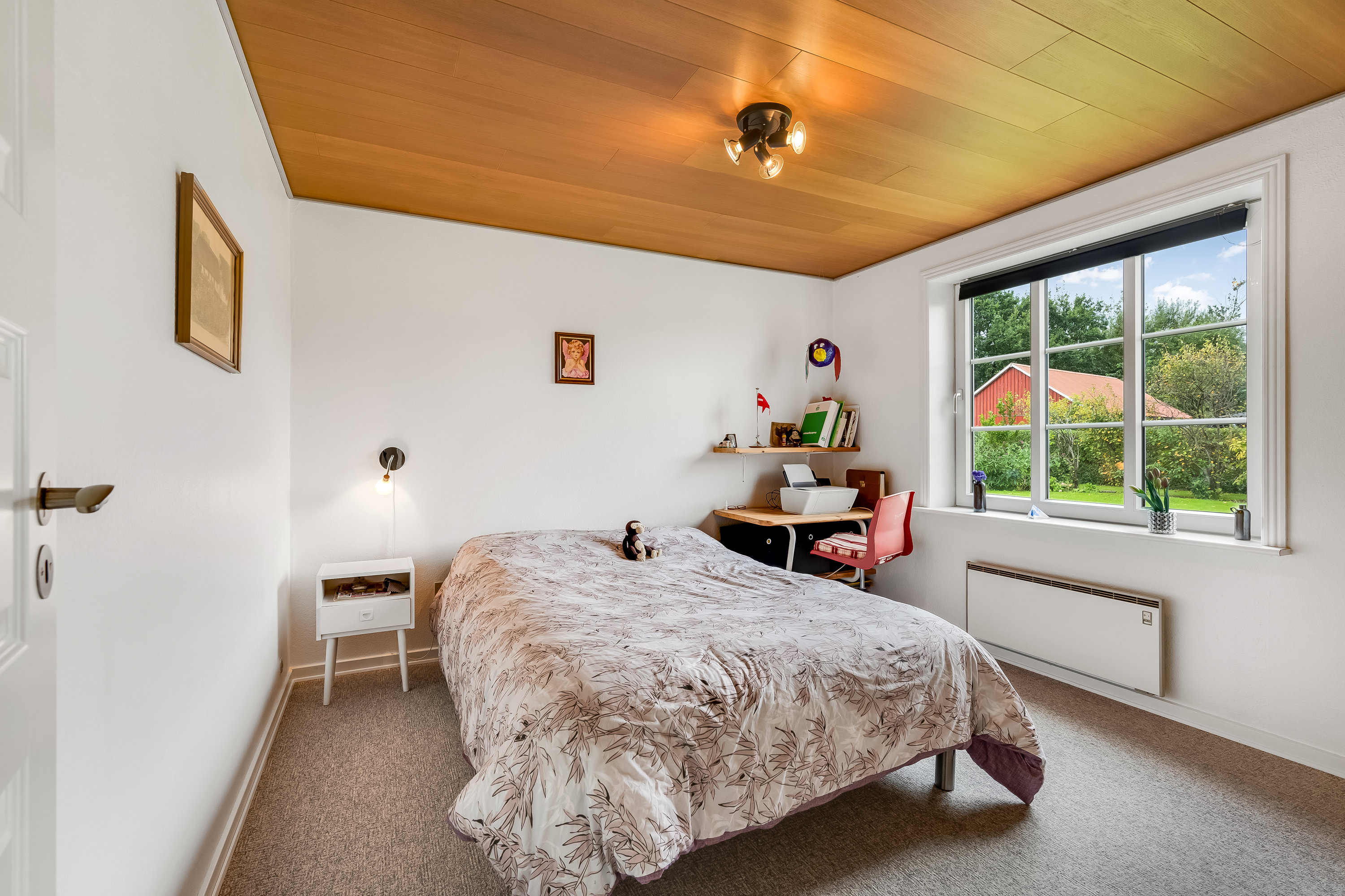 Fremhævet soveværelse billede i fuldskærmstilstand. Billede af Møllegade 5, Døstrup, 6780 Skærbæk