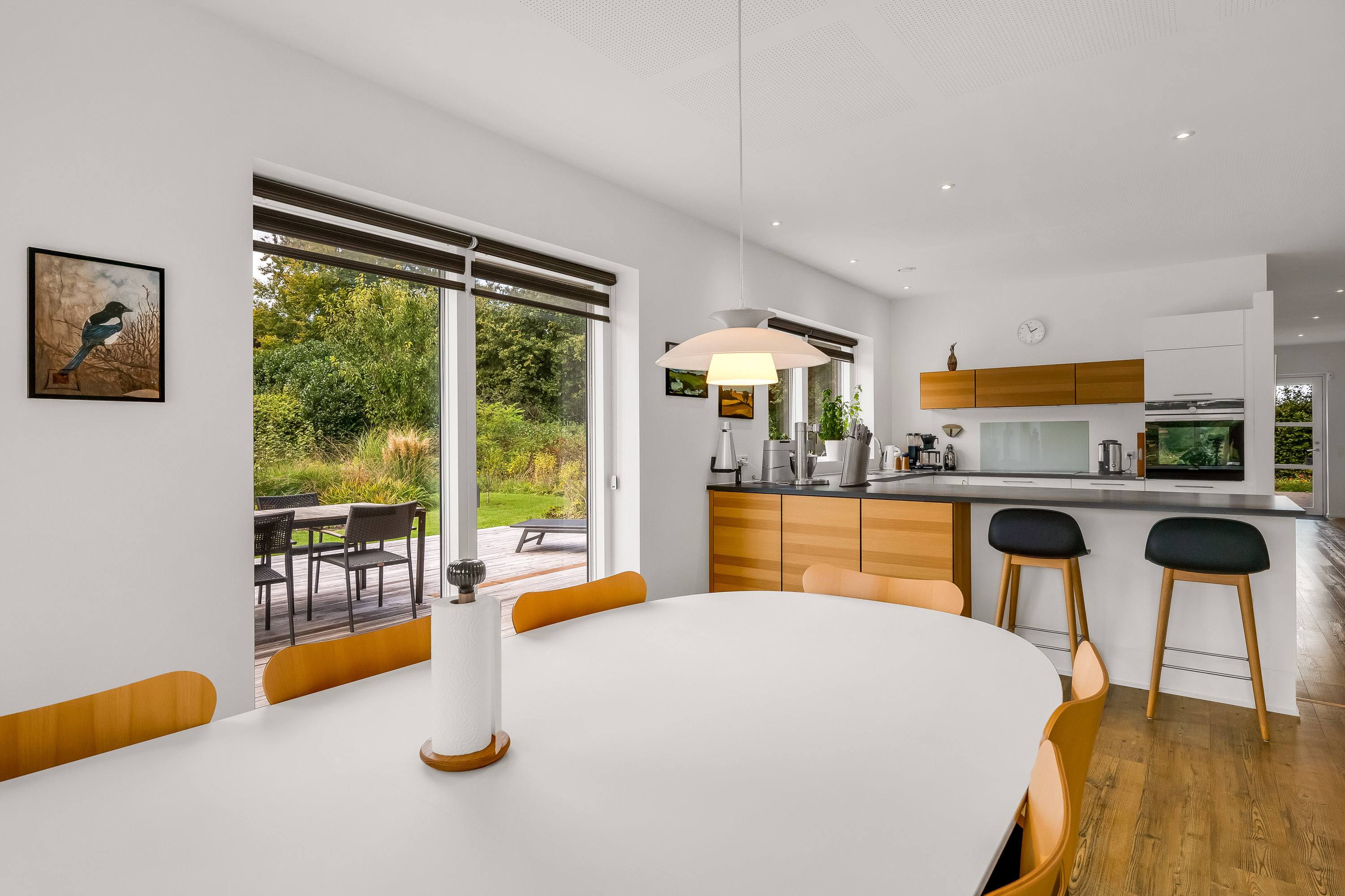 Fremhævet stue billede i fuldskærmstilstand. Billede af Midtengvej 3, Ll Emmerske, 6270 Tønder