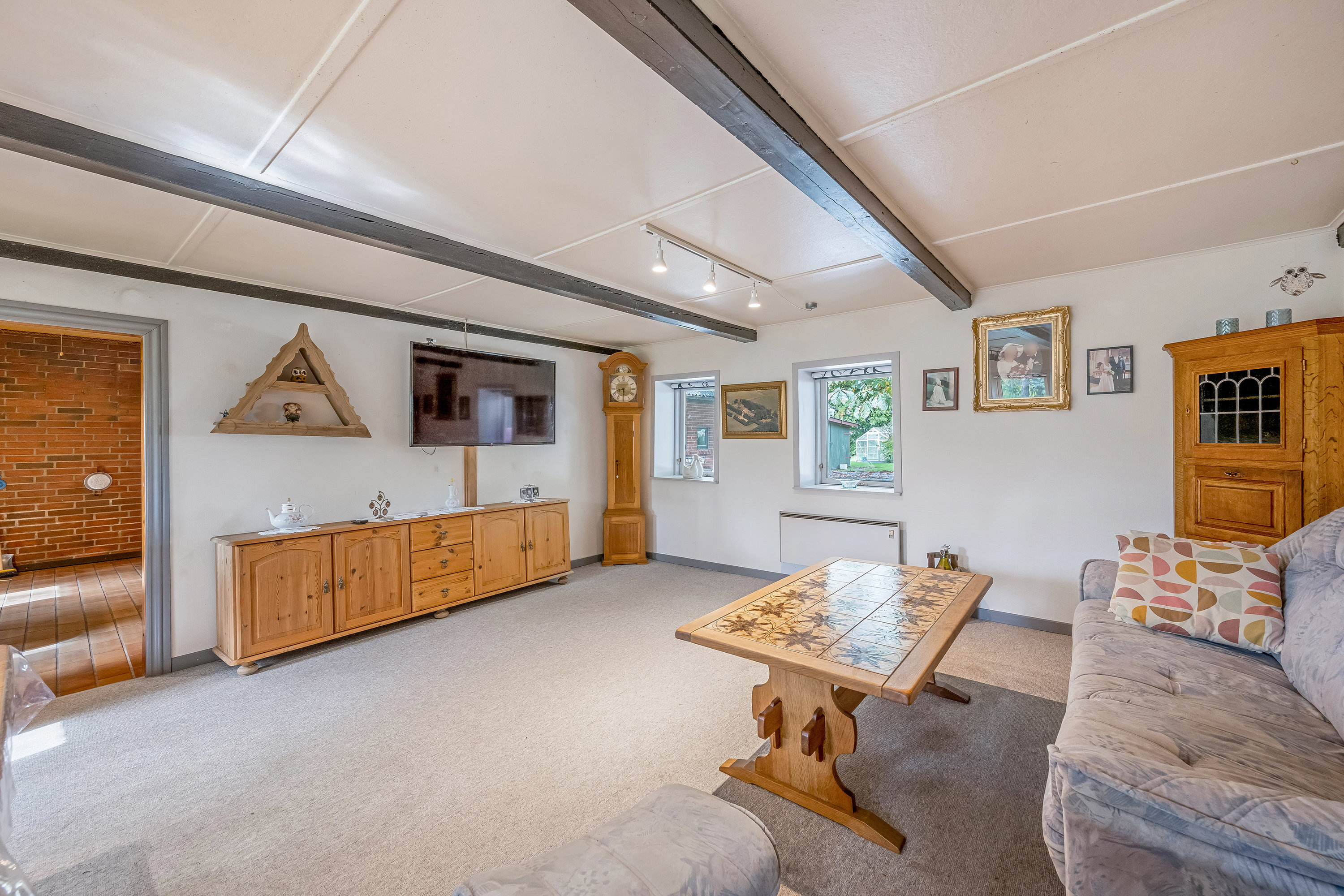 Fremhævet stue billede i fuldskærmstilstand. Billede af Haunstrupvej 5, Fjelstervang, 6933 Kibæk