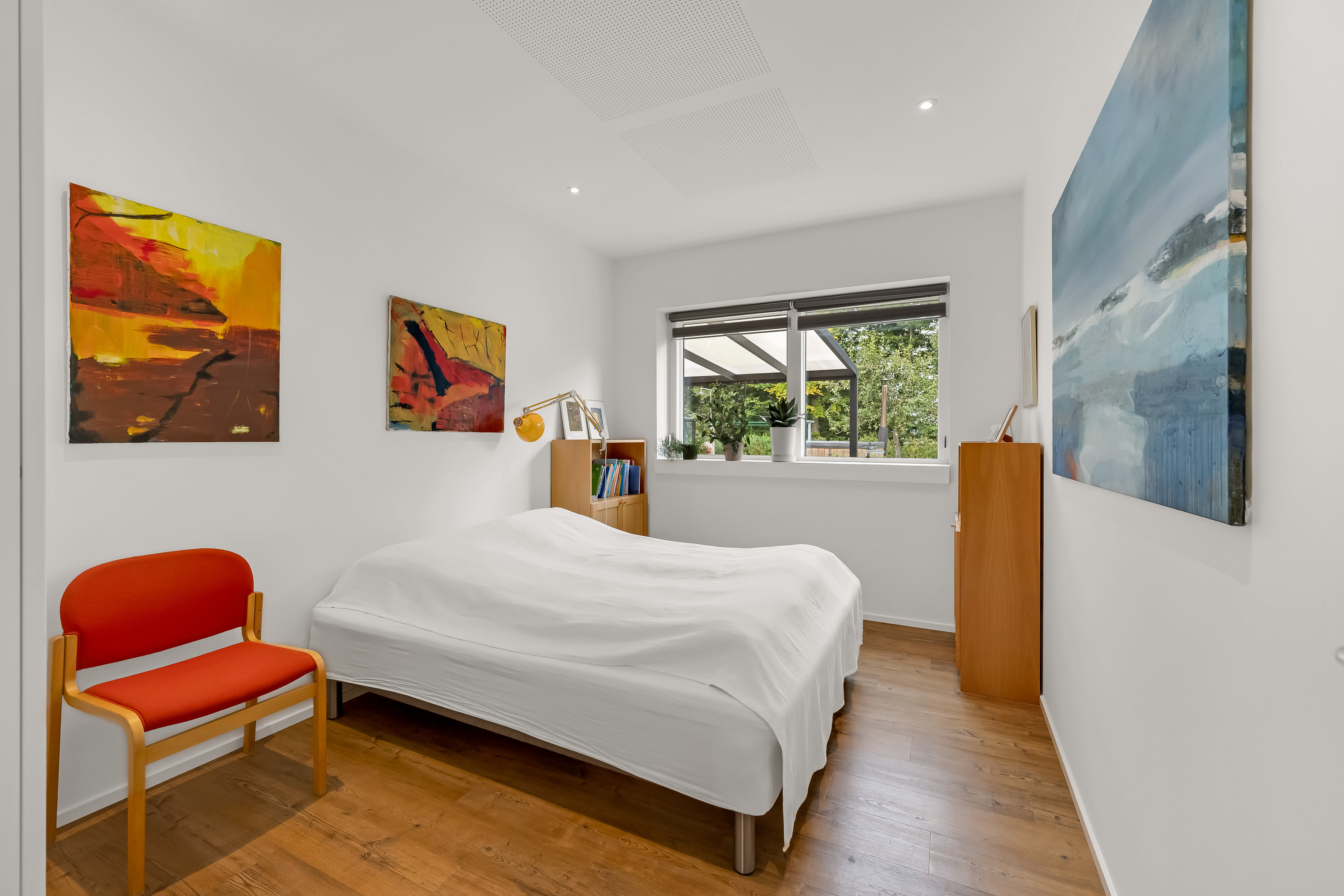 Fremhævet soveværelse billede i fuldskærmstilstand. Billede af Midtengvej 3, Ll Emmerske, 6270 Tønder