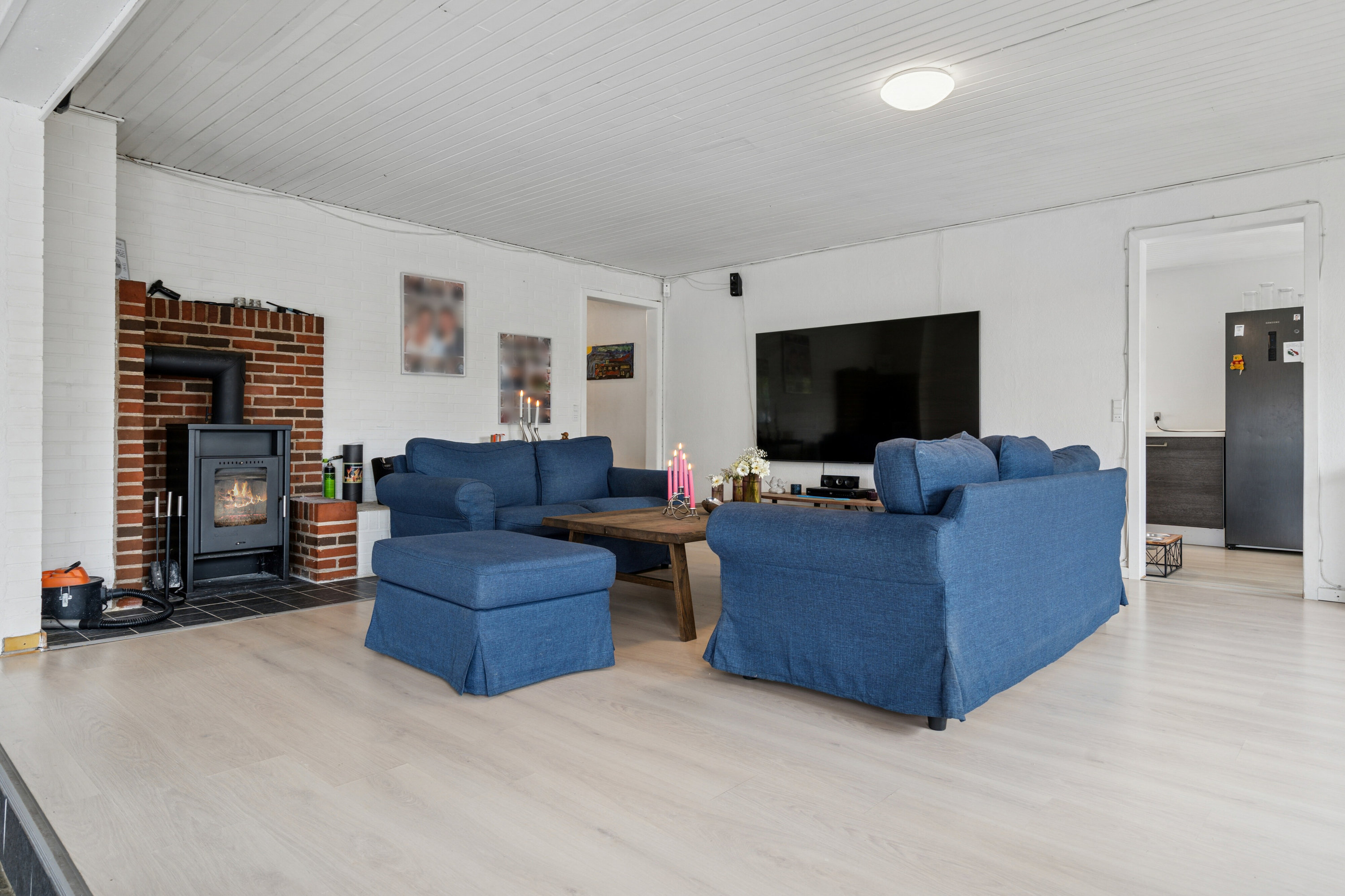 Fremhævet stue billede i fuldskærmstilstand. Billede af Jægervænget 11, Tappernøje, 4733 Tappernøje