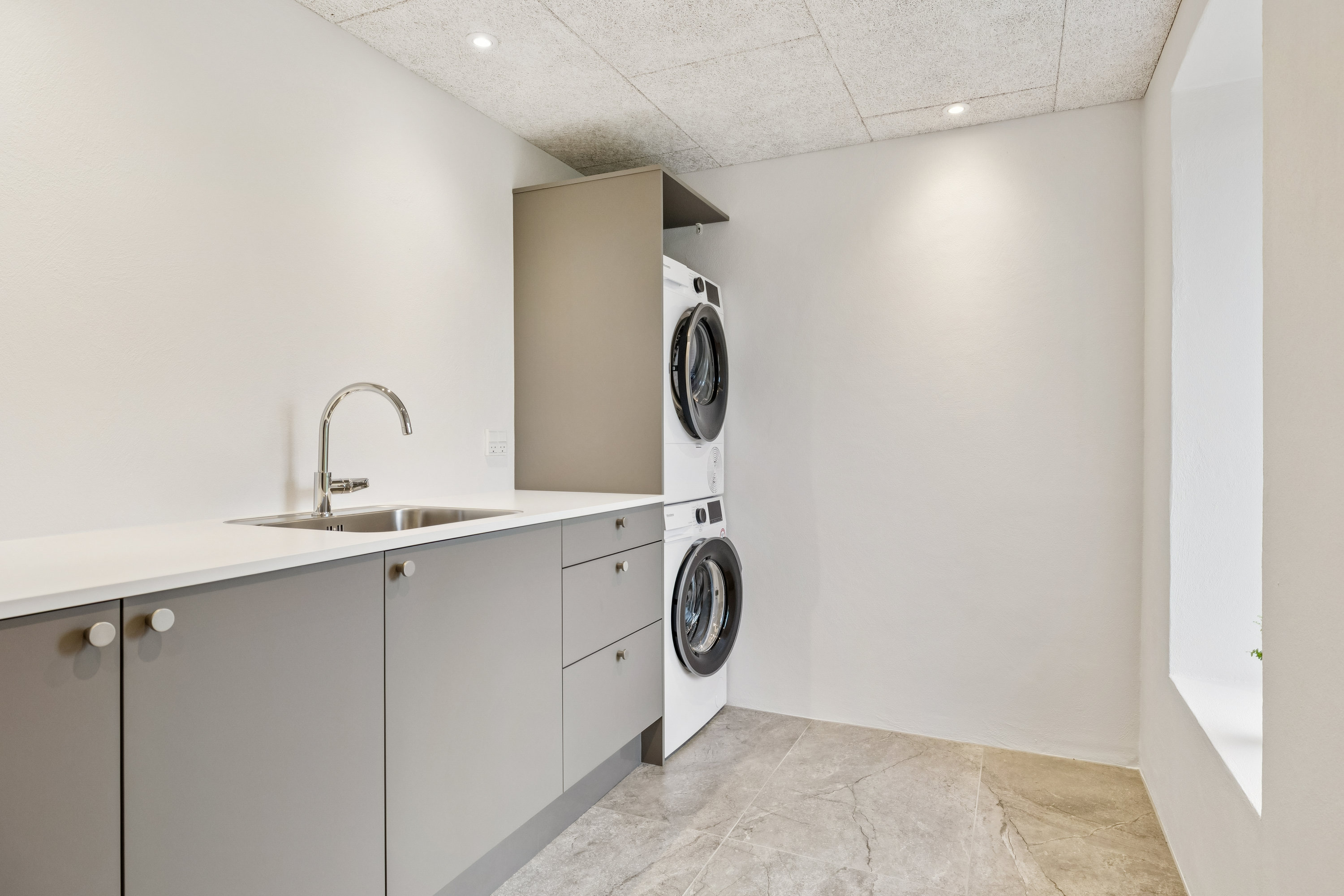 Fremhævet badeværelse billede i fuldskærmstilstand. Billede af Gravene 3, 8981 Spentrup