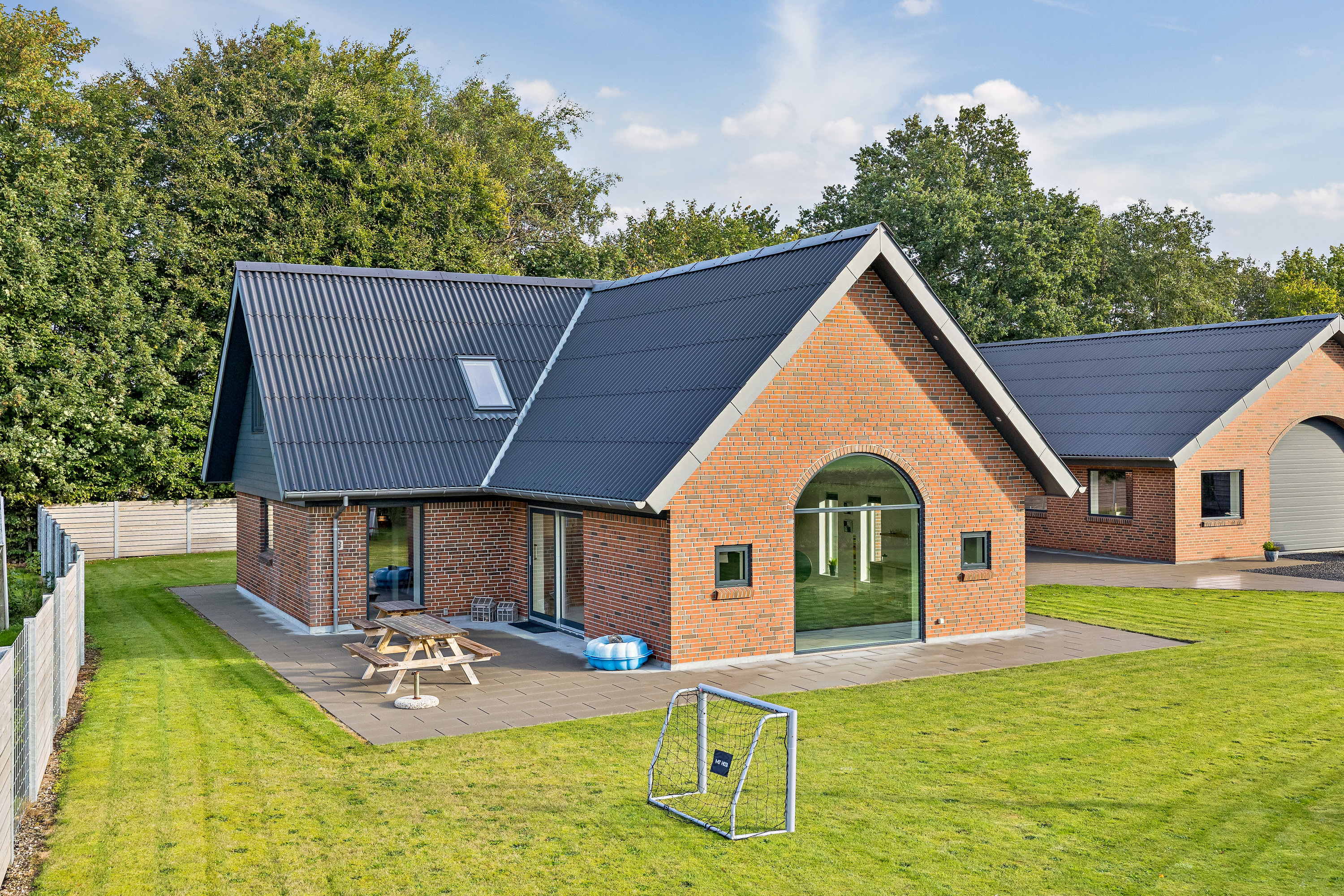 Miniaturebillede 1: ejendom 1. Billede af Gravene 3, 8981 Spentrup