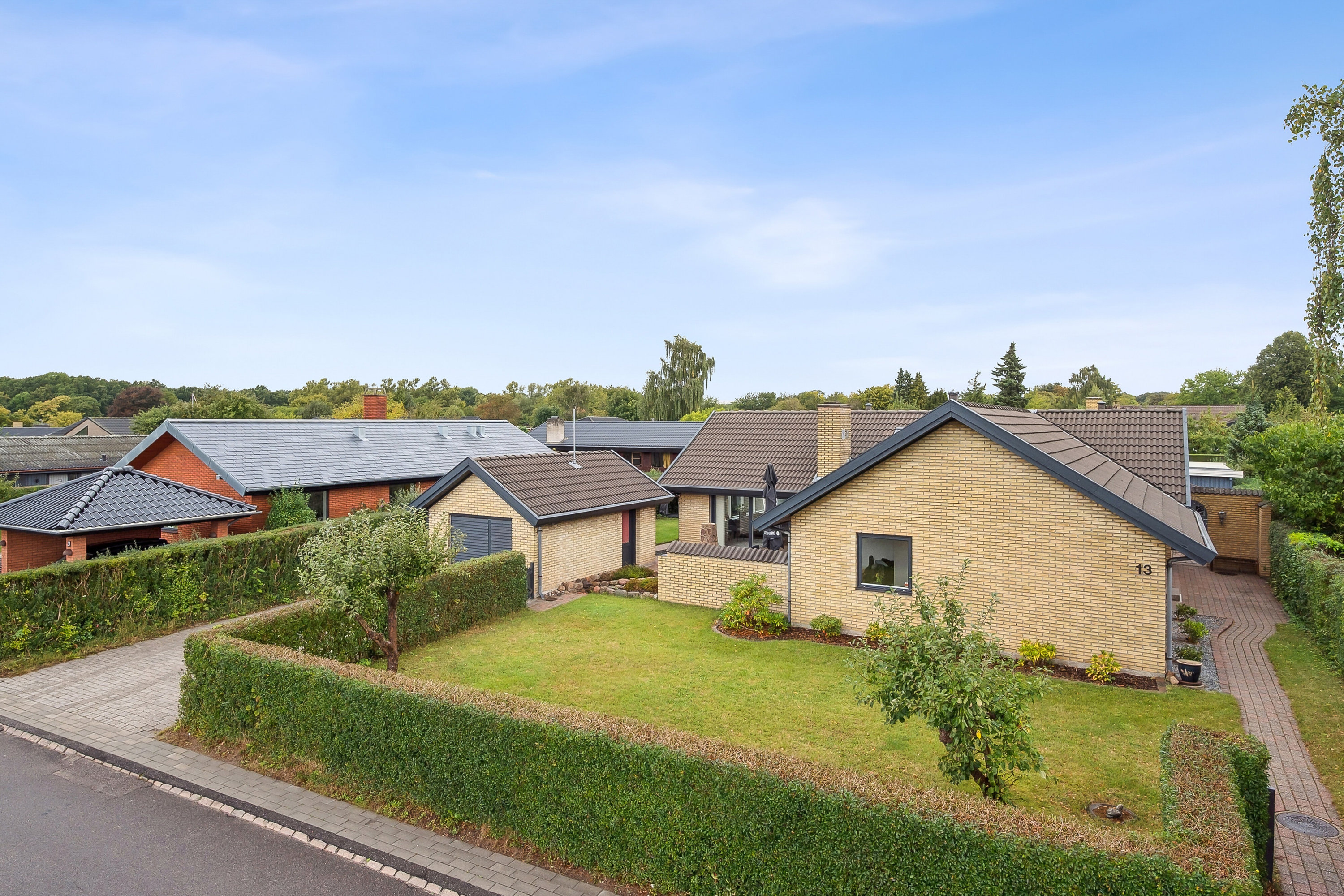 Fremhævet set fra vejen billede i fuldskærmstilstand. Billede af Blankager 13, 2620 Albertslund