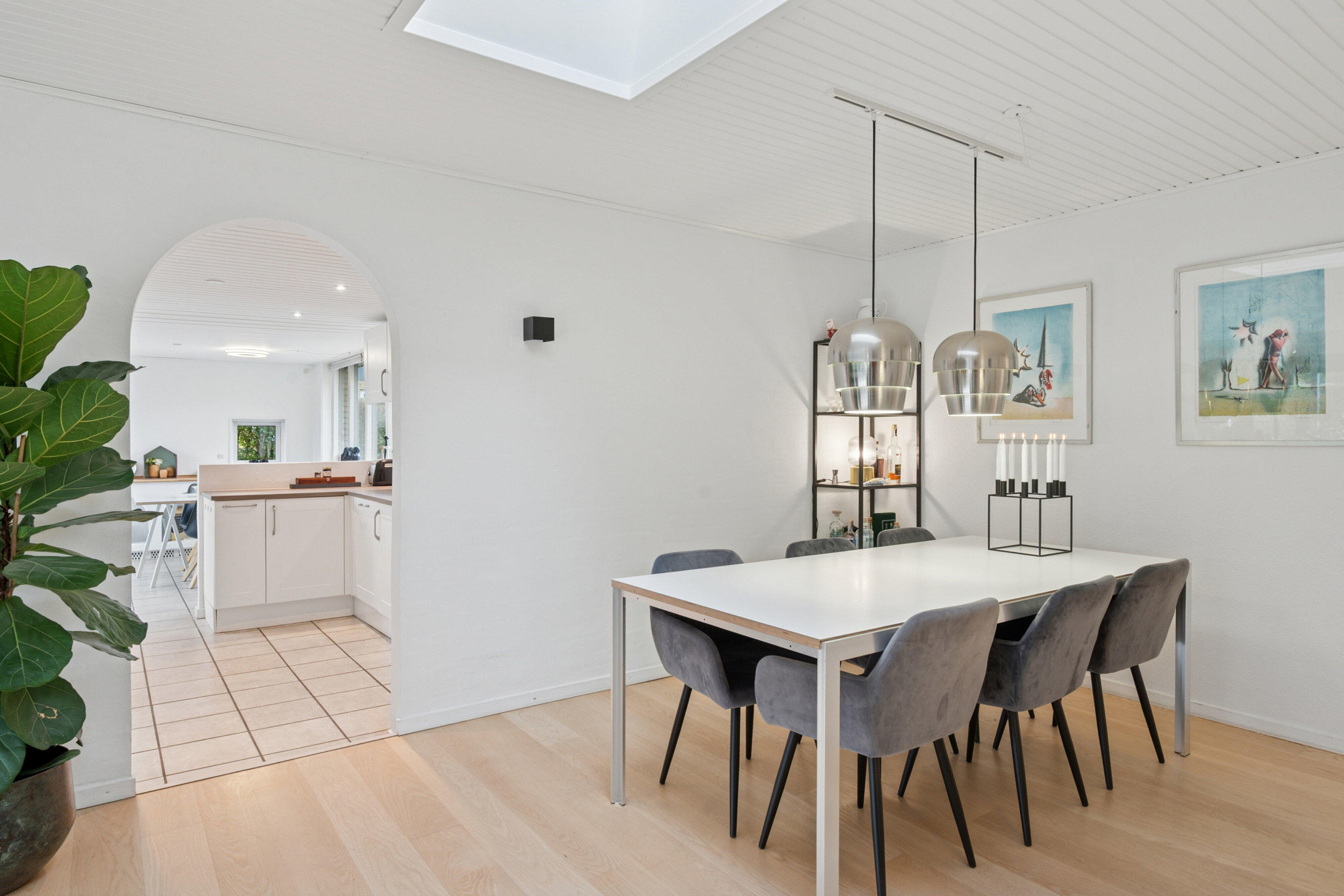 Fremhævet indendørs billede i fuldskærmstilstand. Billede af Blankager 13, 2620 Albertslund