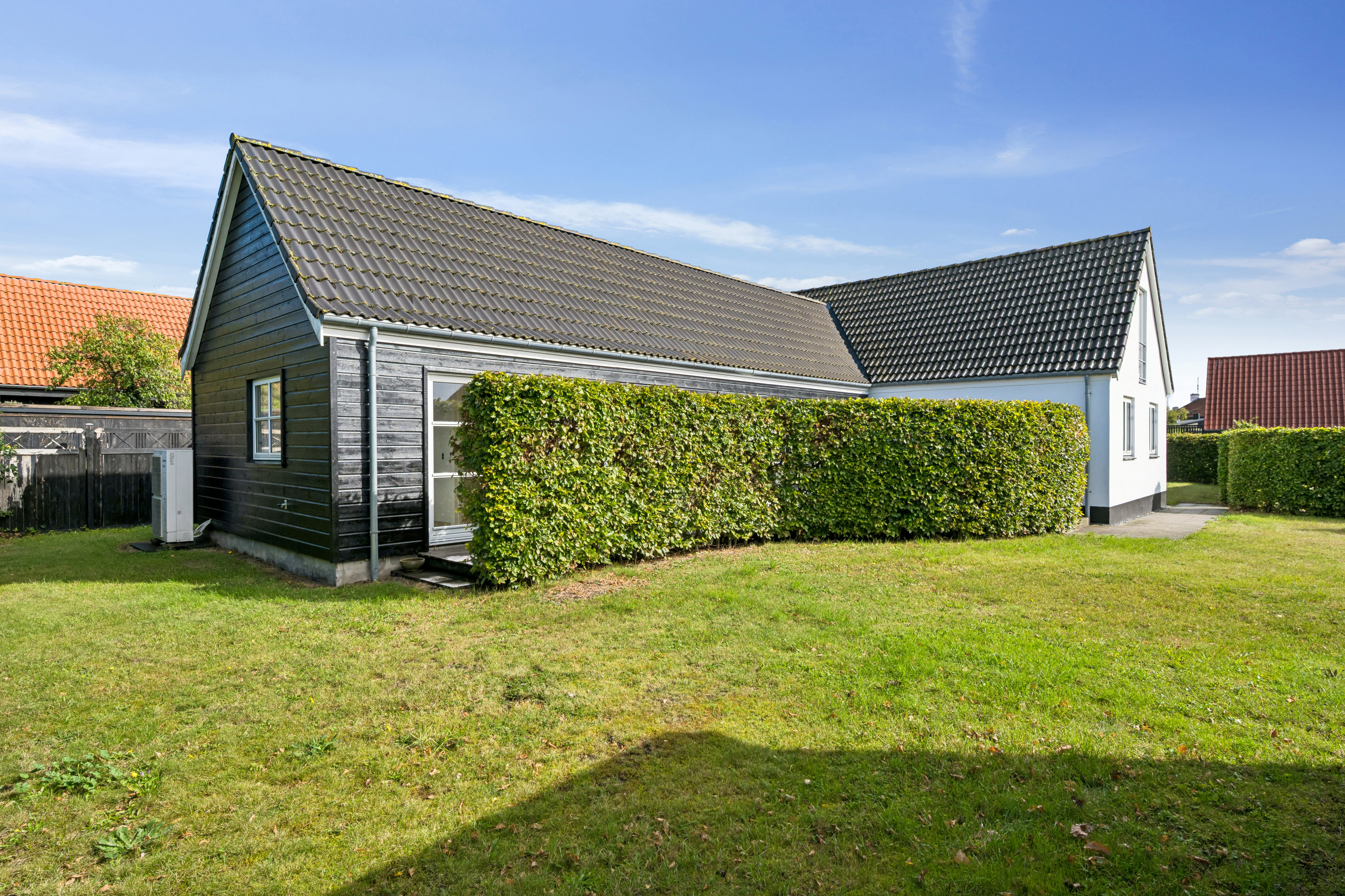 Fremhævet ejendom 1 billede i fuldskærmstilstand. Billede af Egil Fischers Vej 3, Femmøller Strand, 8400 Ebeltoft