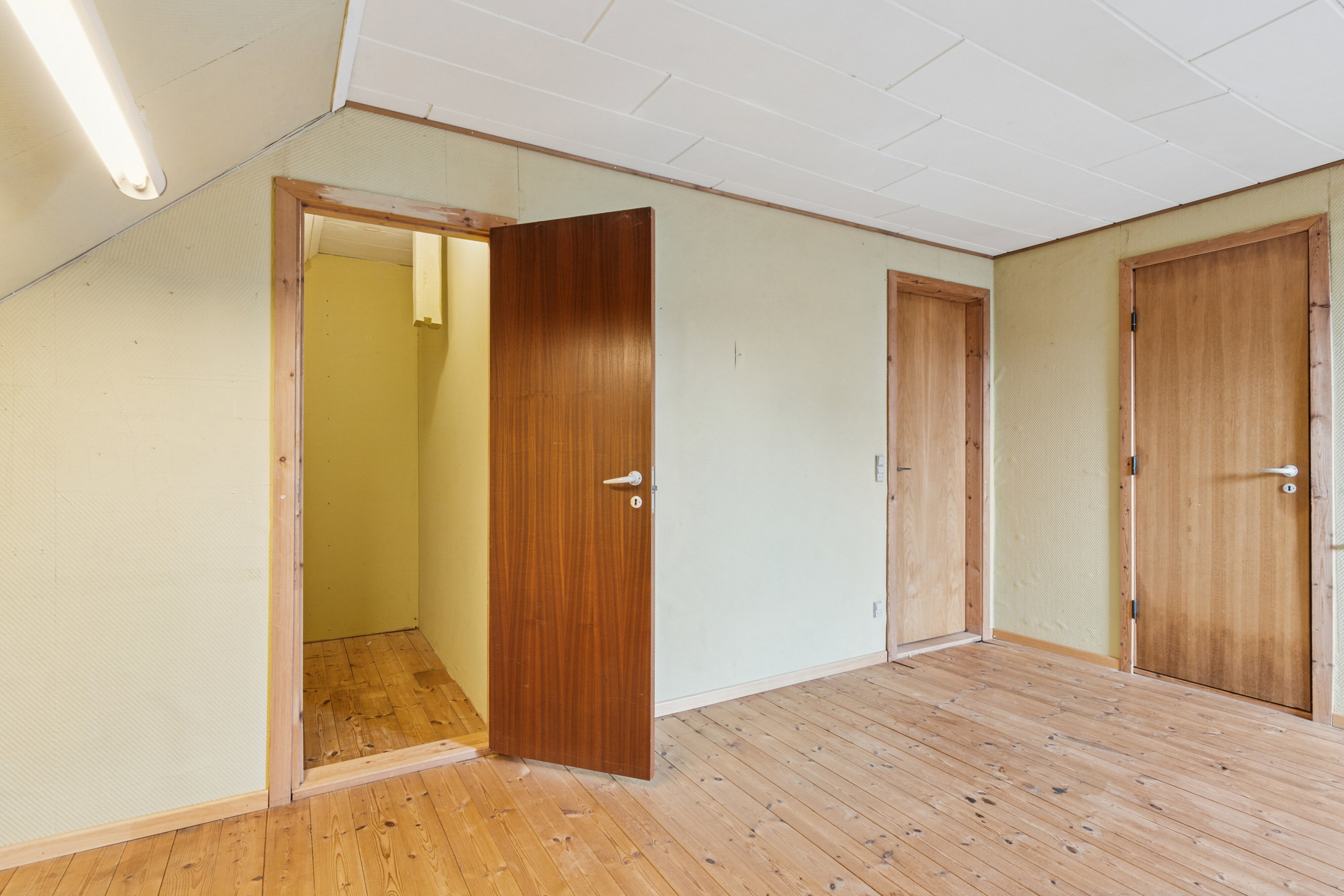 Fremhævet værelse billede i fuldskærmstilstand. Billede af Storegade 1, Holbøl, 6340 Kruså