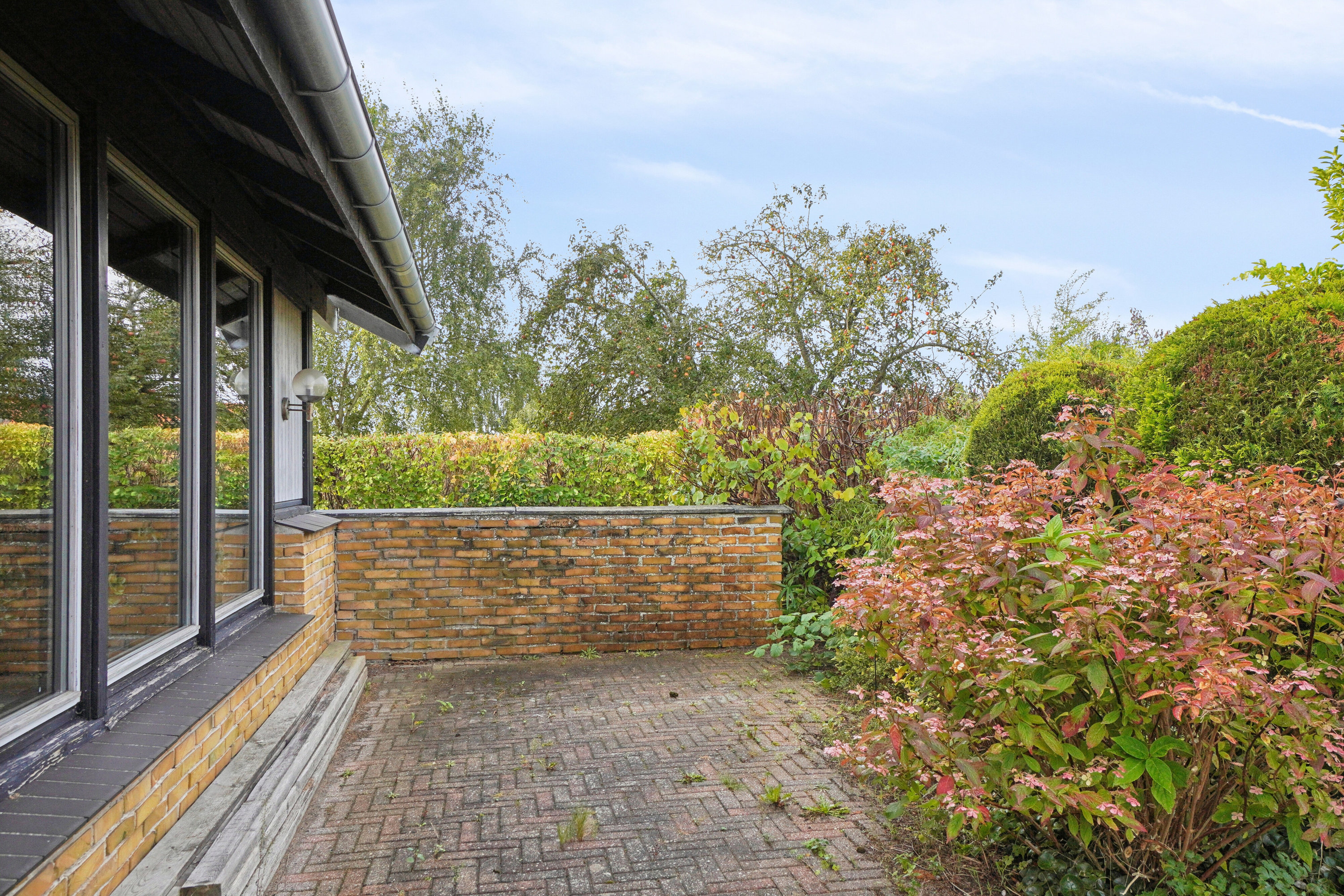 Fremhævet udendørs billede i fuldskærmstilstand. Billede af Rådalsvej 58, 4040 Jyllinge