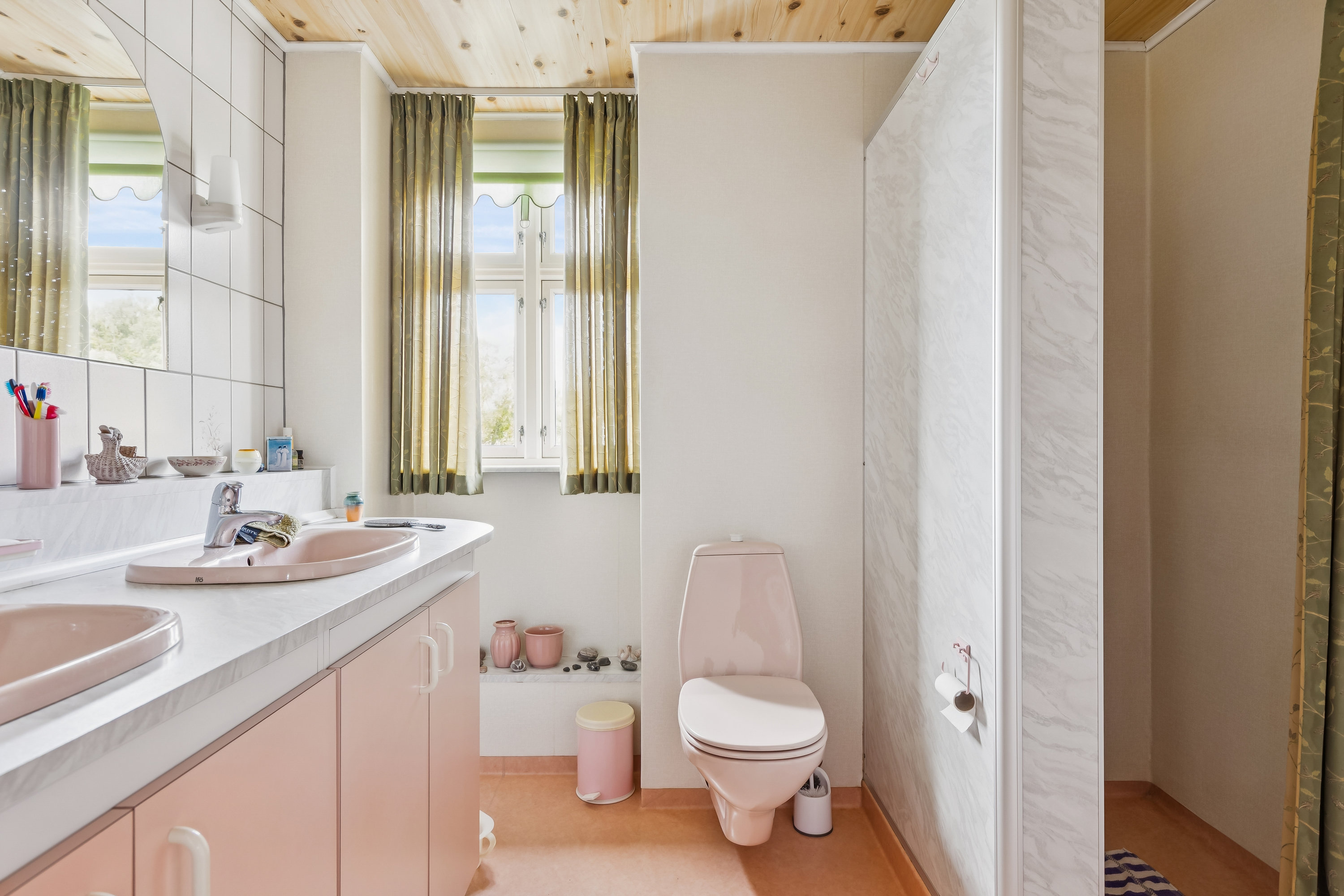 Fremhævet badeværelse billede i fuldskærmstilstand. Billede af Rolighedsvej 8, 4450 Jyderup