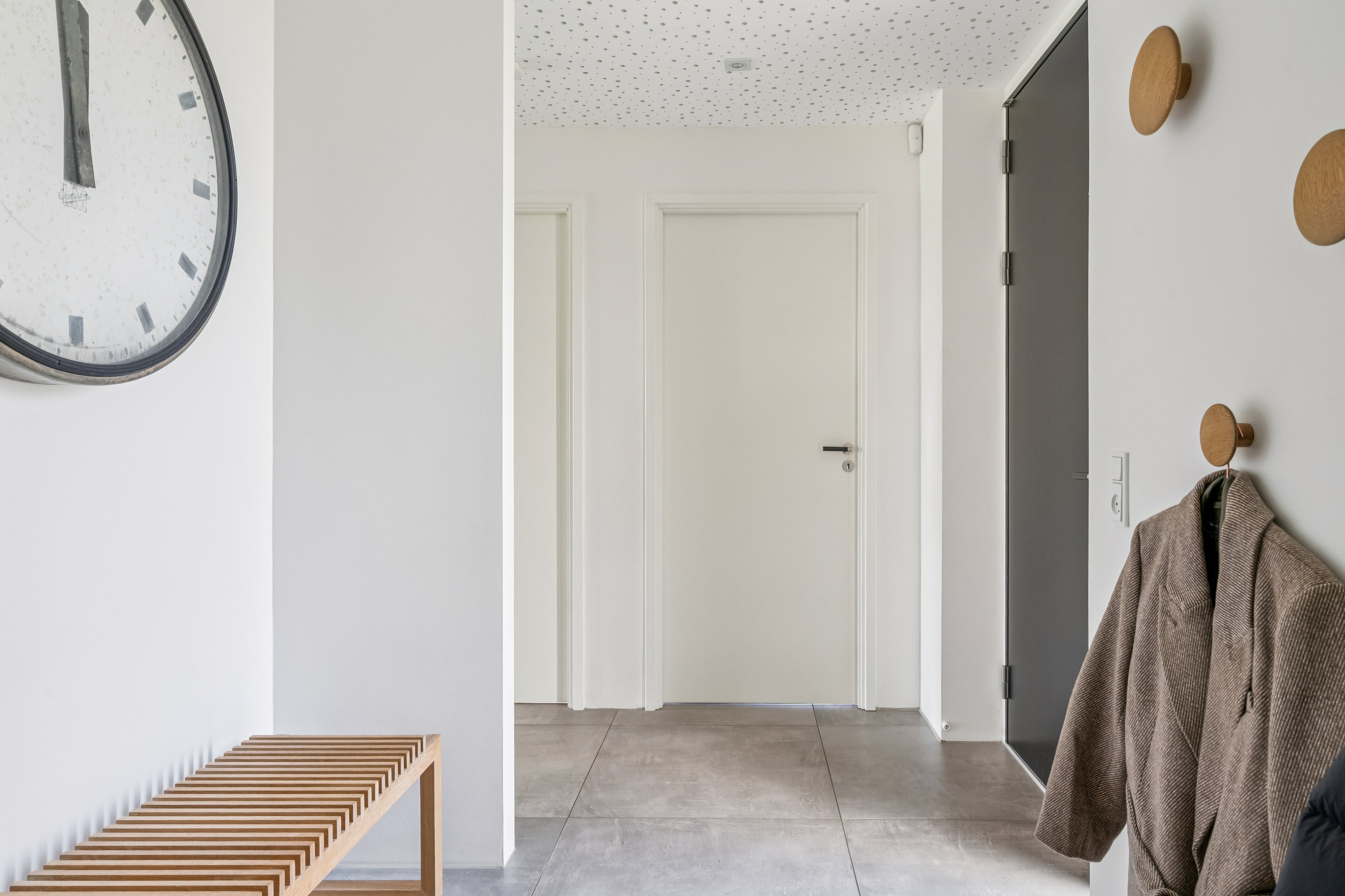 Fremhævet entré billede i fuldskærmstilstand. Billede af Strandbakkevej 24, 8250 Egå