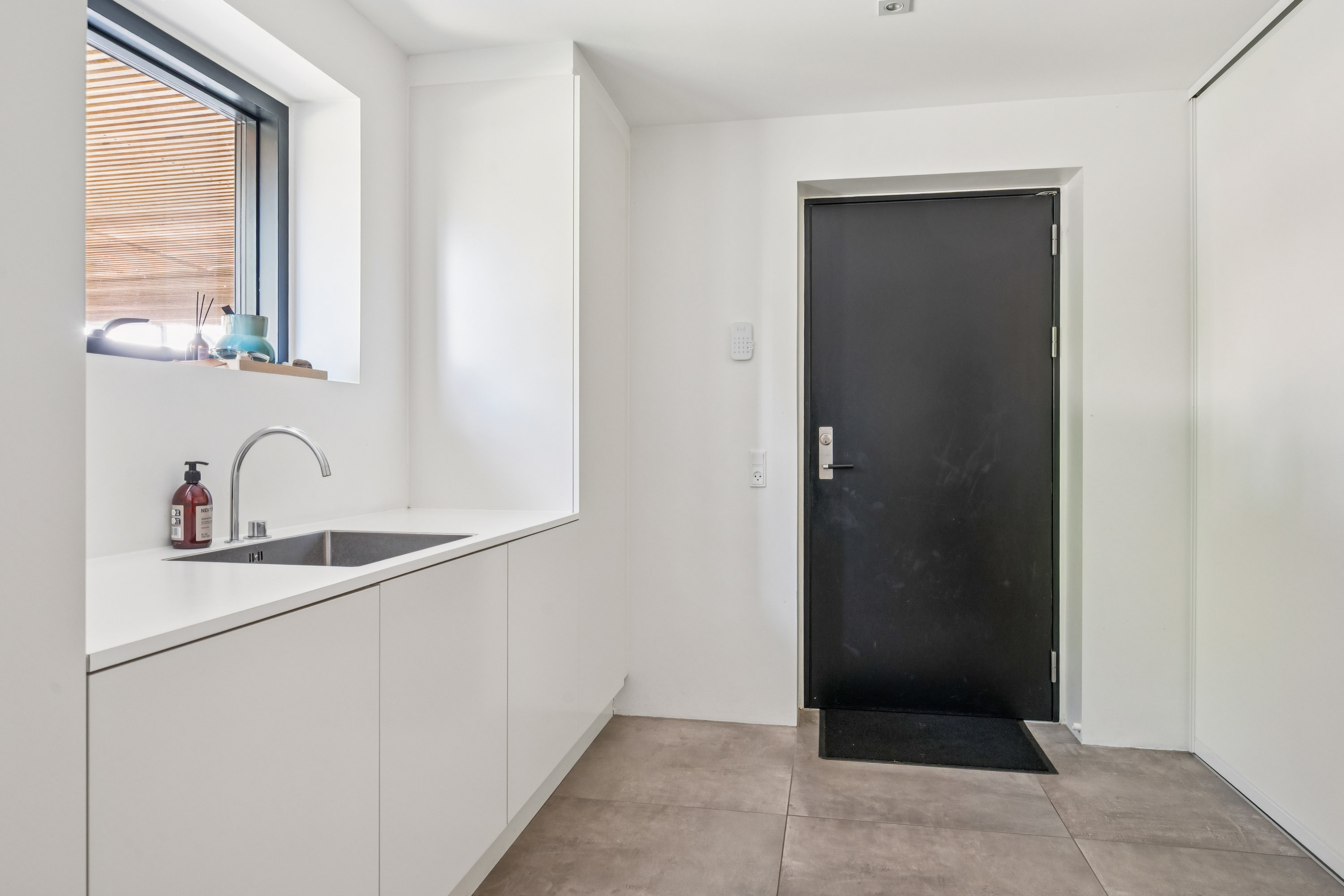 Fremhævet bryggers billede i fuldskærmstilstand. Billede af Strandbakkevej 24, 8250 Egå