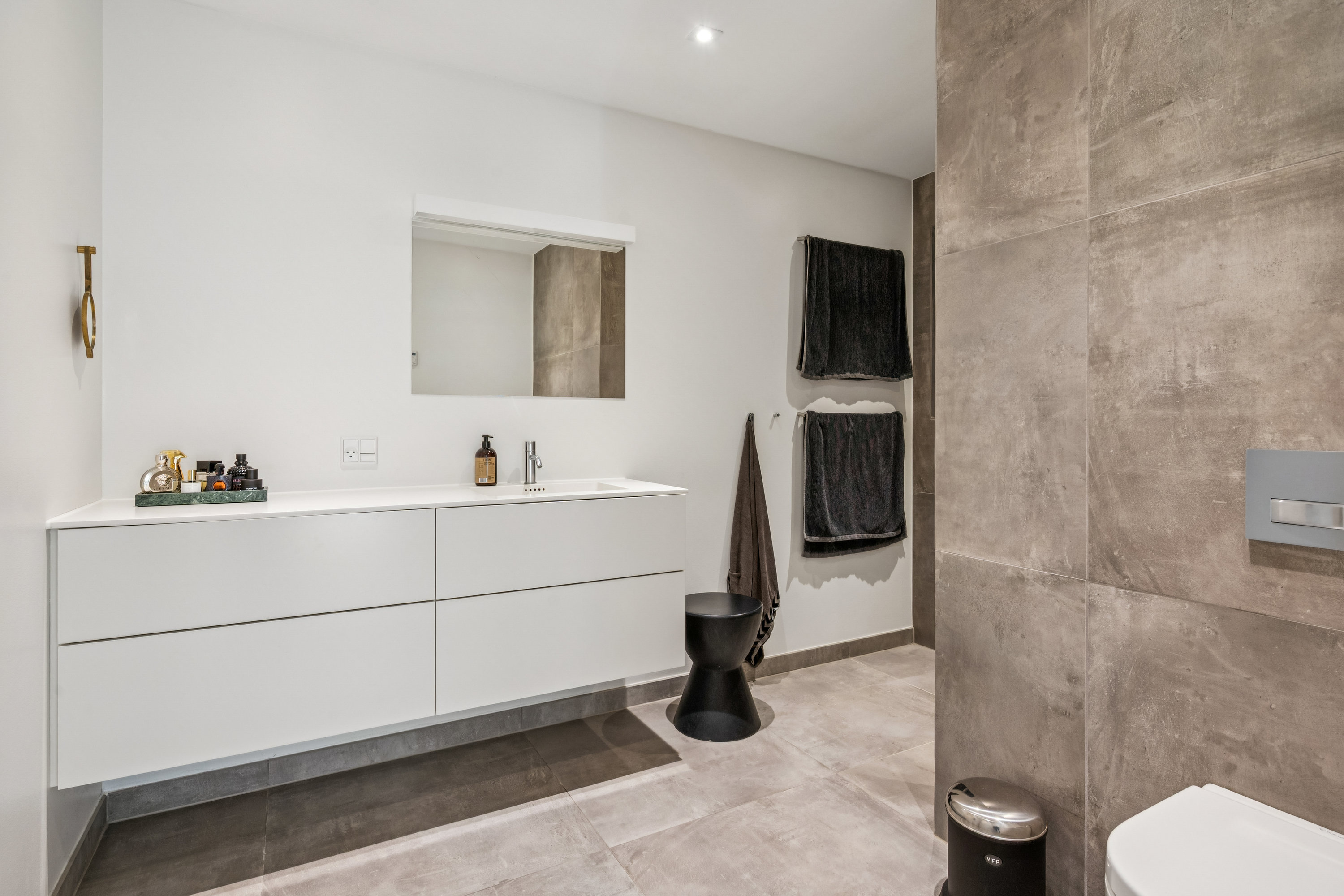 Fremhævet badeværelse billede i fuldskærmstilstand. Billede af Strandbakkevej 24, 8250 Egå