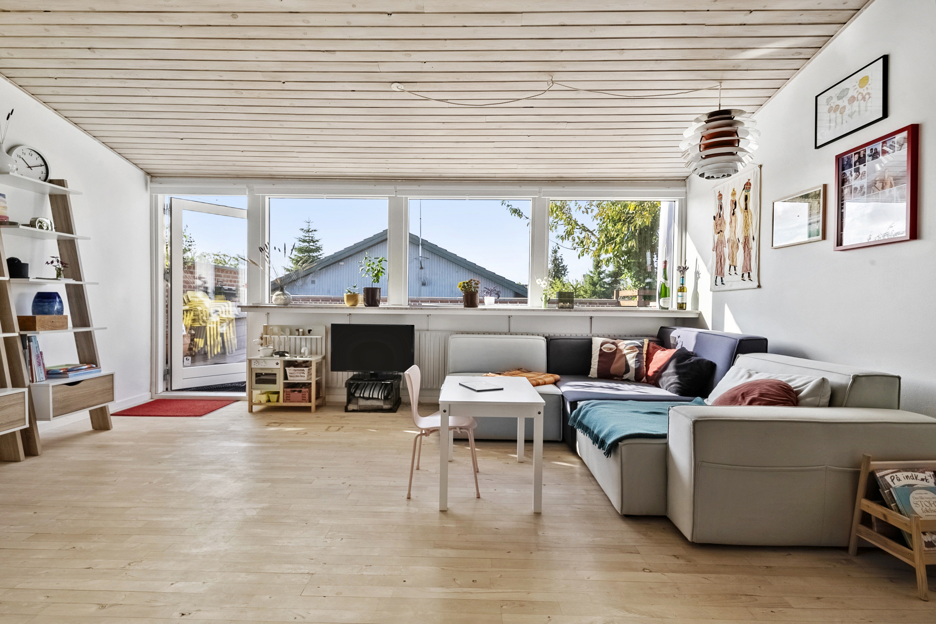 Fremhævet stue billede i fuldskærmstilstand. Billede af Ørebrogade 7, Christiansbjerg, 8200 Aarhus N